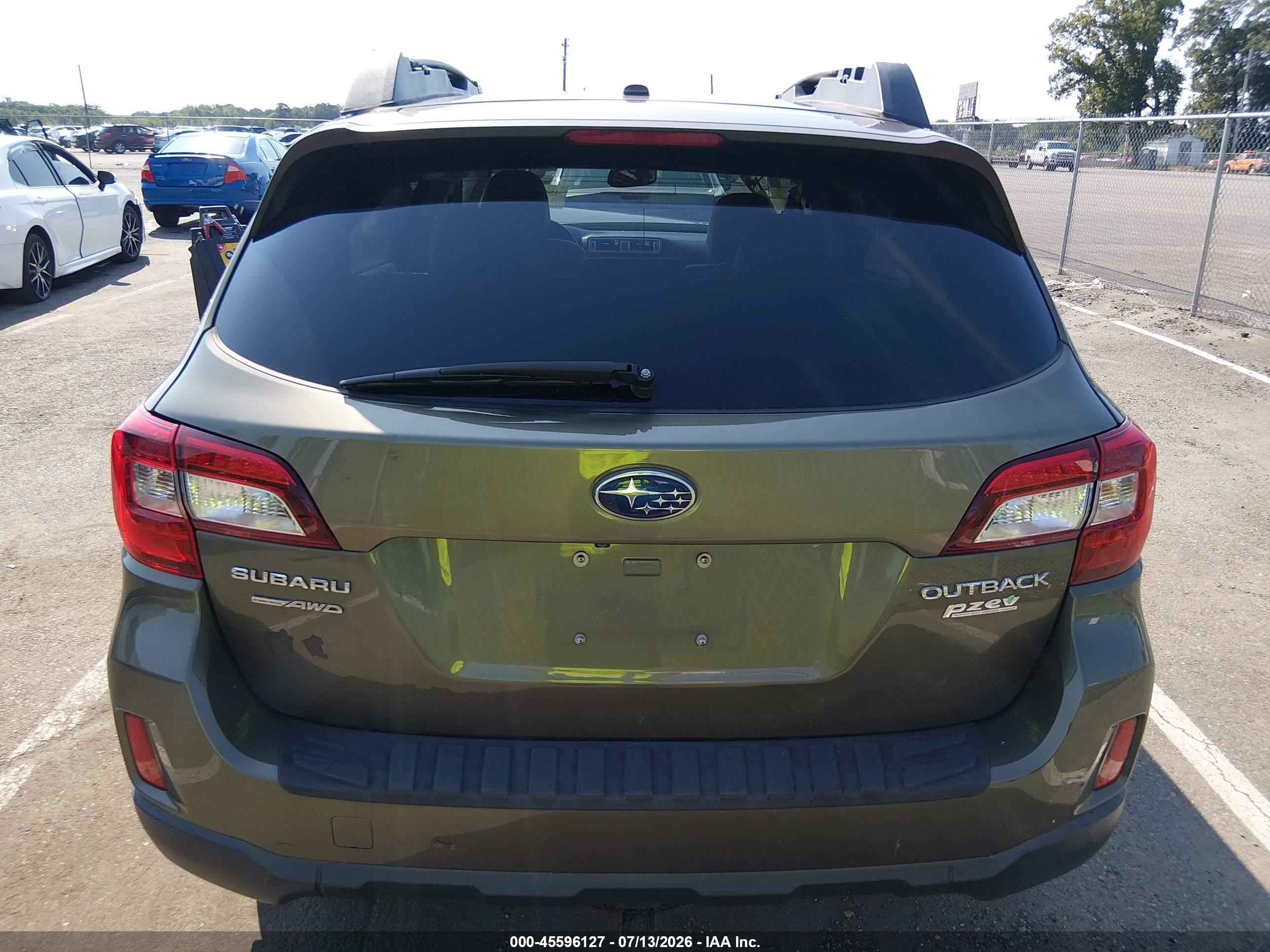 2015 Subaru Outback 2.5i Limited Green vin: 4S4BSALC0F3276020