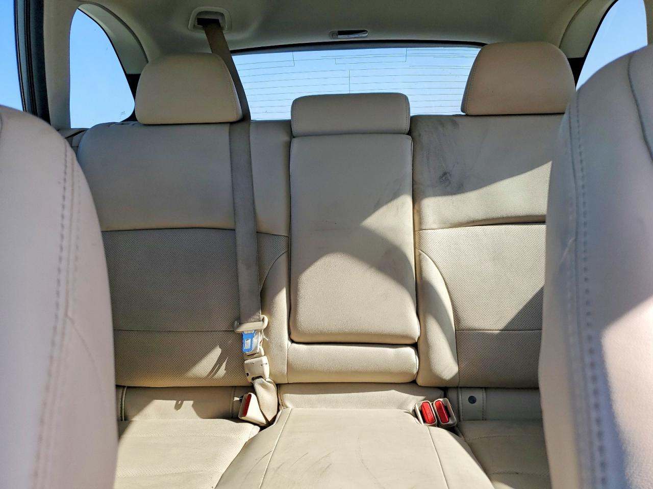 2015 Subaru Outback 2.5i Limited Blue vin: 4S4BSALC0F3305645