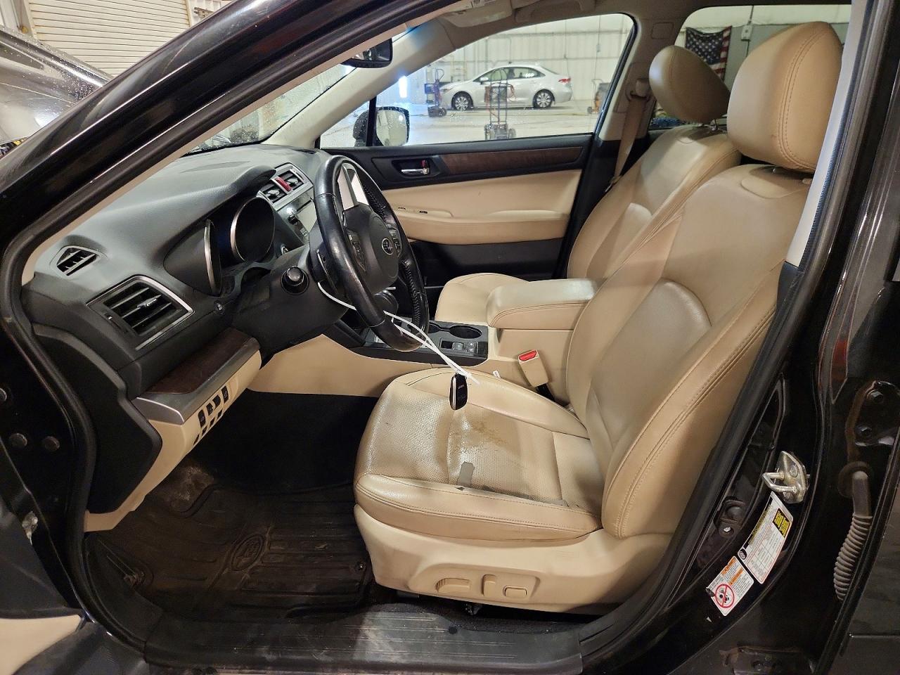 2015 Subaru Outback 2.5i Limited Black vin: 4S4BSALC0F3361603