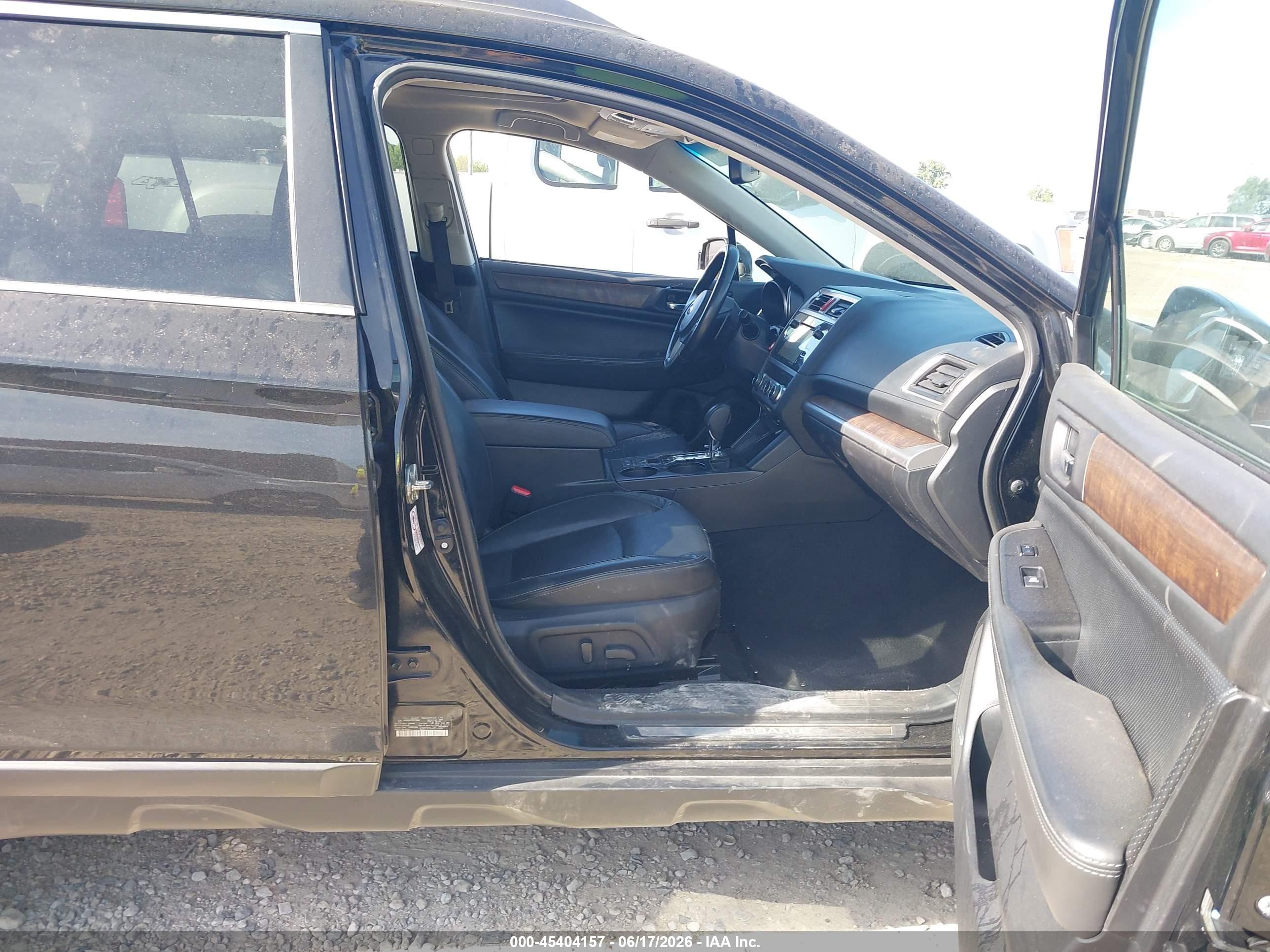 2015 Subaru Outback 2.5i Limited Black vin: 4S4BSALC2F3279663