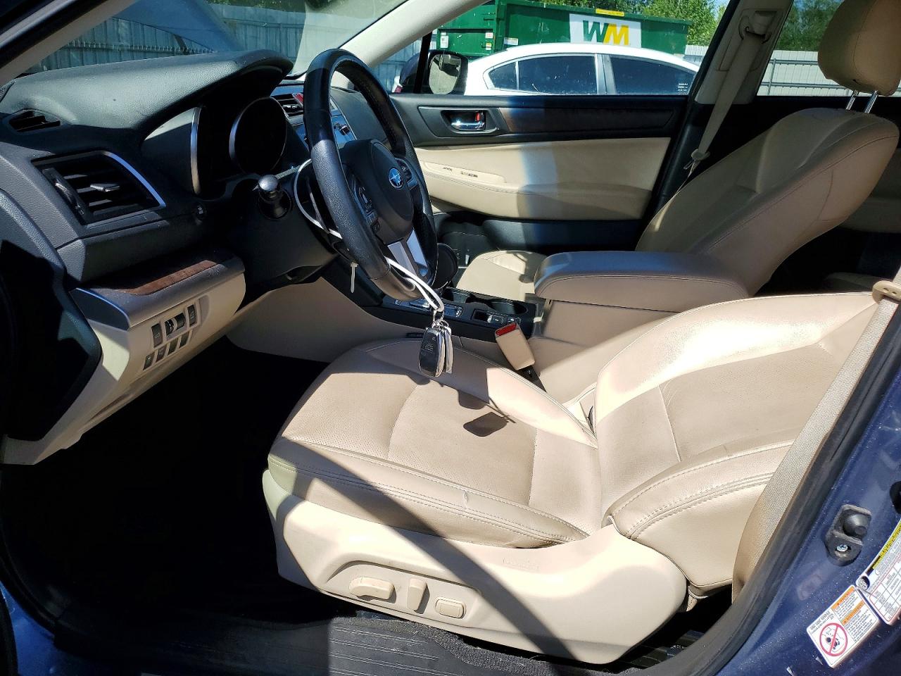 2015 Subaru Outback 2.5i Limited Blue vin: 4S4BSALC2F3334726
