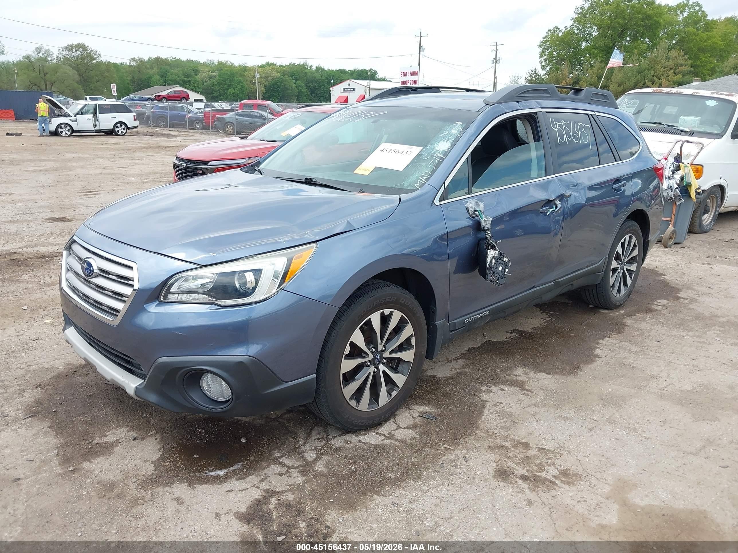 2015 Subaru Outback 2.5i Limited Blue vin: 4S4BSALC3F3310077