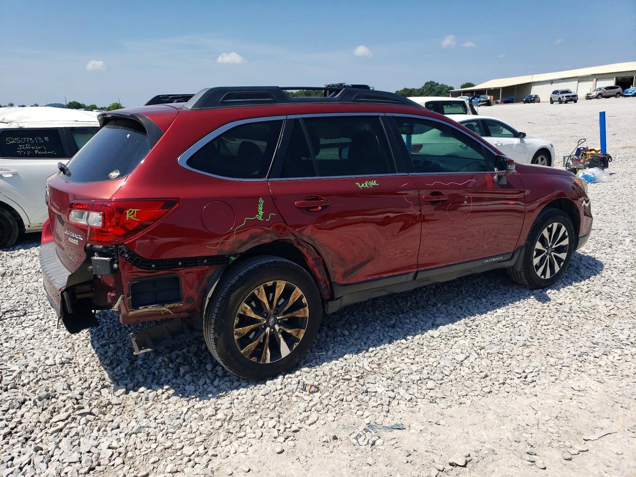 2015 Subaru Outback 2.5i Limited Red vin: 4S4BSALC4F3208481