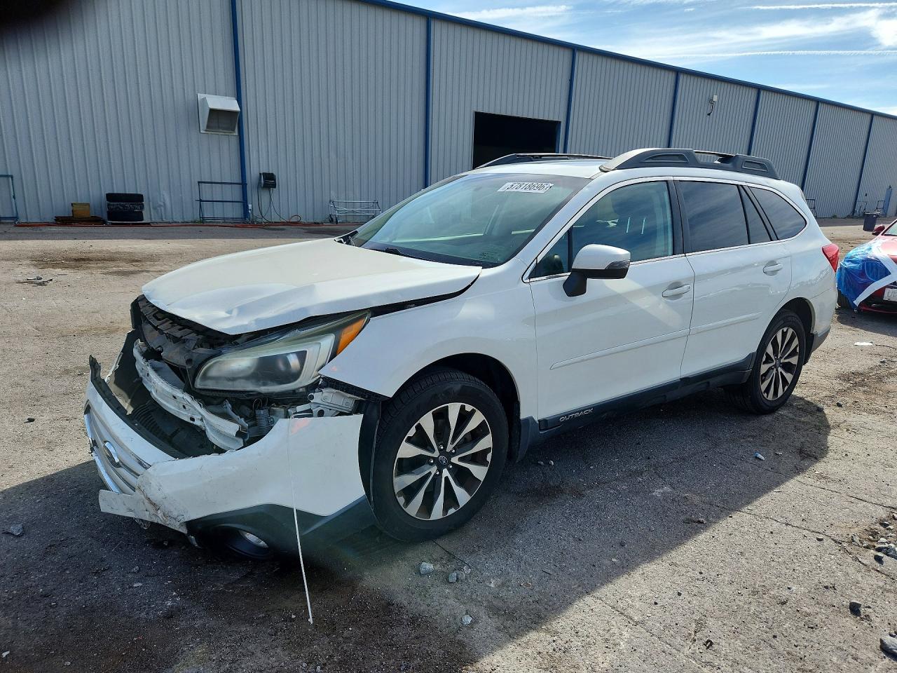 2015 Subaru Outback 2.5i Limited Белый vin: 4S4BSALC4F3326594