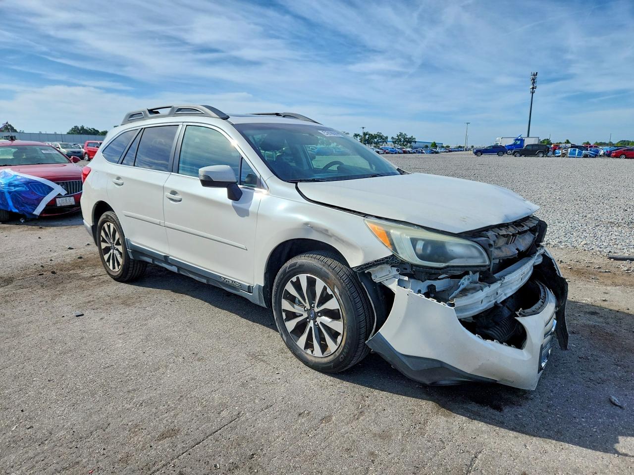 2015 Subaru Outback 2.5i Limited Белый vin: 4S4BSALC4F3326594