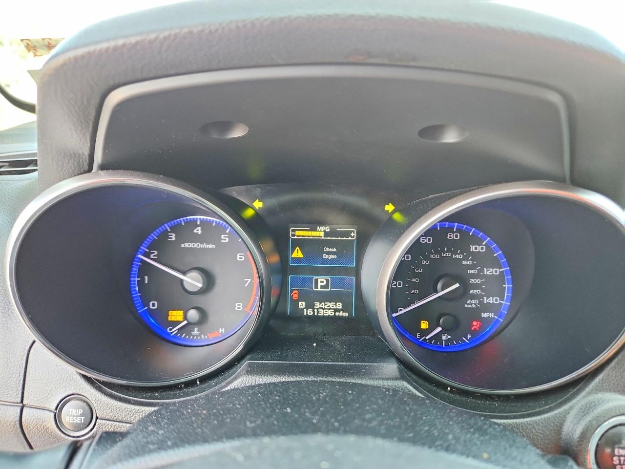 2015 Subaru Outback 2.5i Limited Белый vin: 4S4BSALC4F3326594