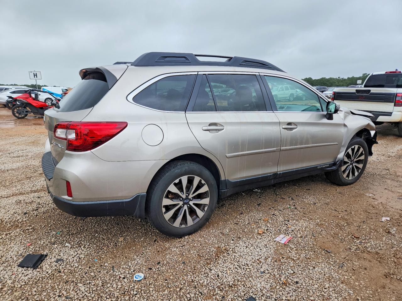 2015 Subaru Outback 2.5i Limited Бежевый vin: 4S4BSALC5F3314809
