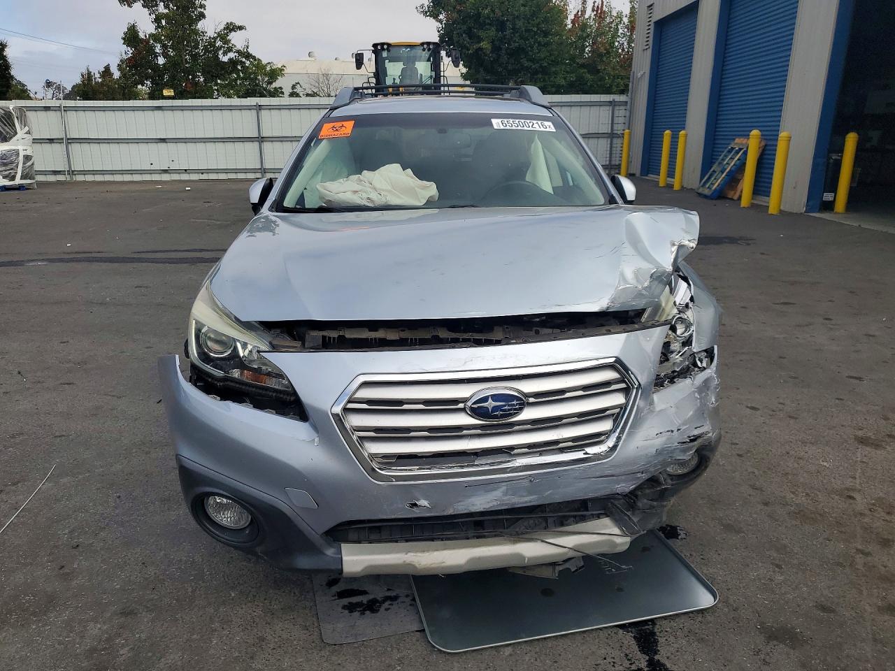 2015 Subaru Outback 2.5i Limited Silver vin: 4S4BSALC6F3203816