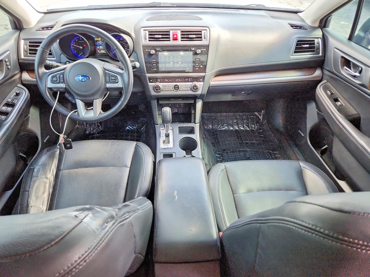 2015 Subaru Outback 2.5i Limited White vin: 4S4BSALC6F3218459