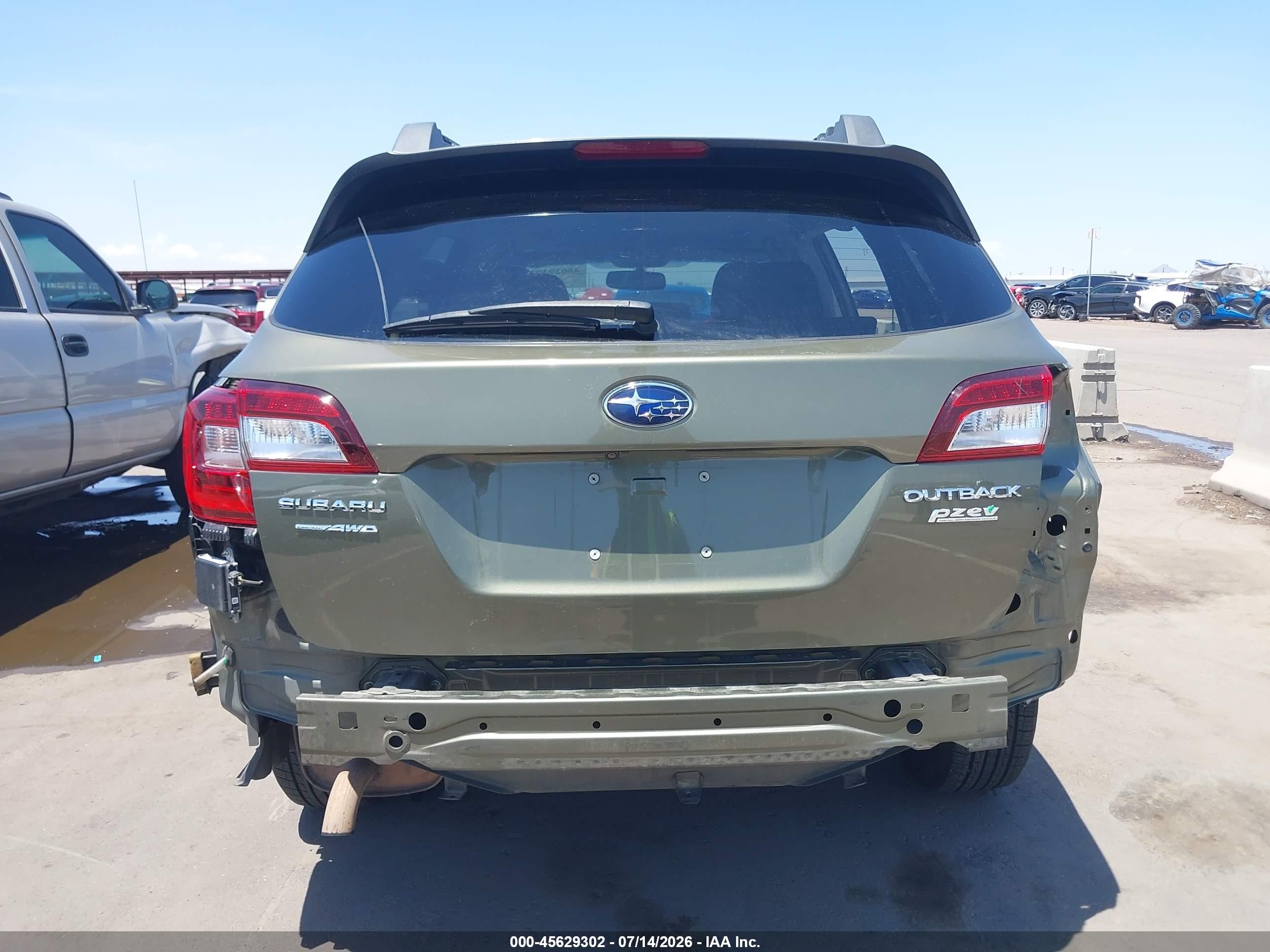 2015 Subaru Outback 2.5i Limited Green vin: 4S4BSALC6F3256628