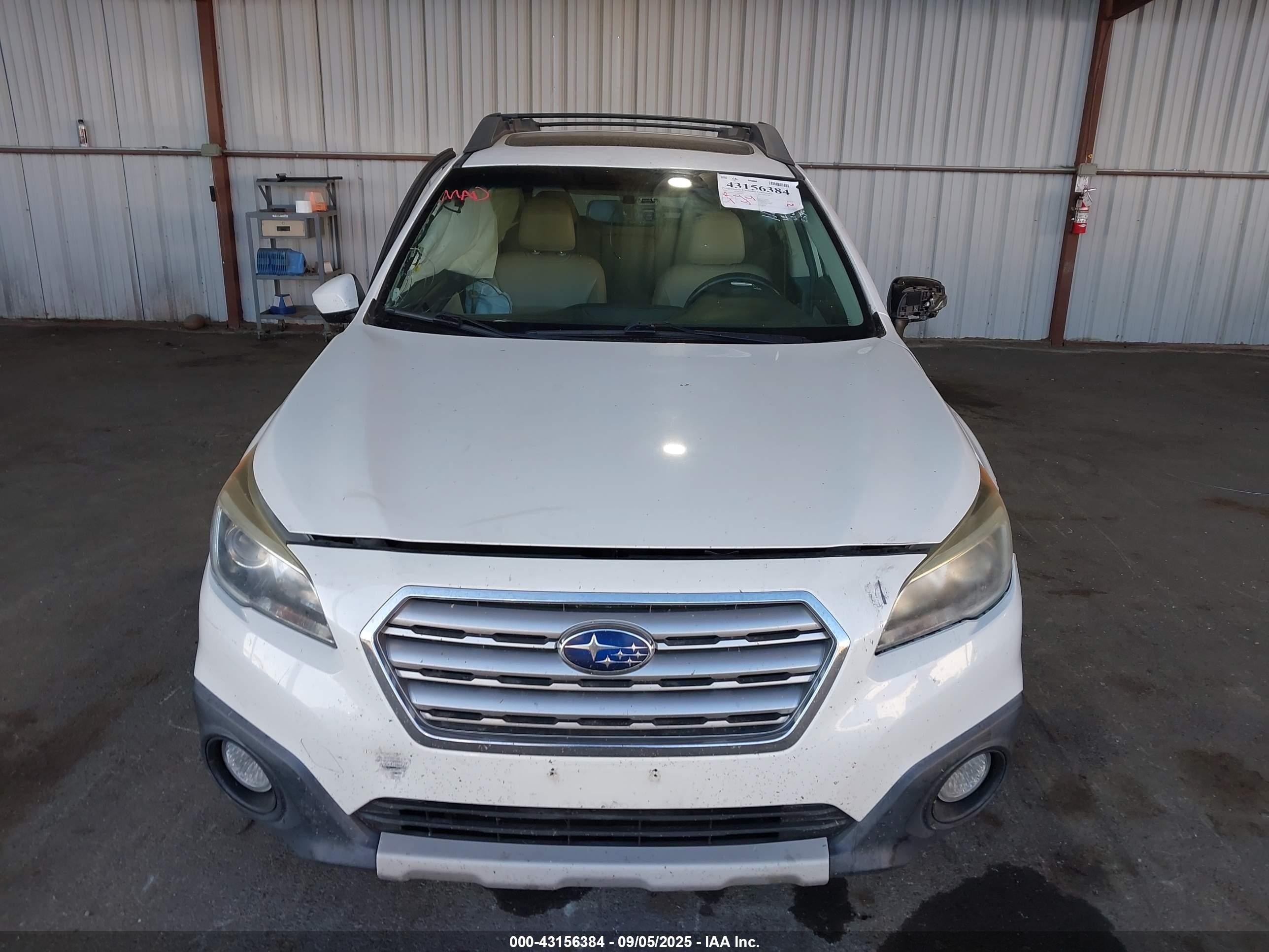 2015 Subaru Outback 2.5i Limited Белый vin: 4S4BSALC6F3259061