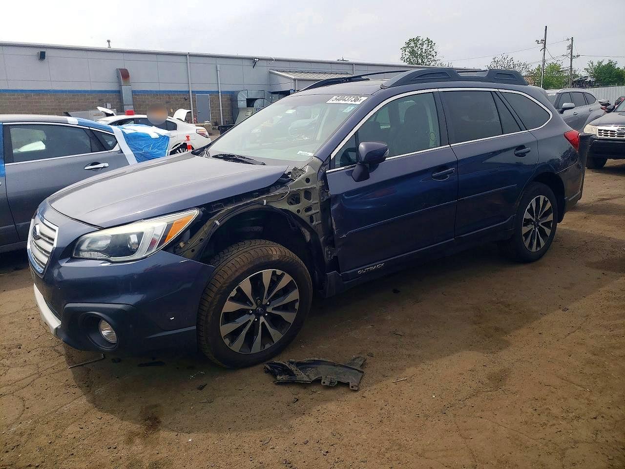 2015 Subaru Outback 2.5i Limited Серый vin: 4S4BSALC7F3224674