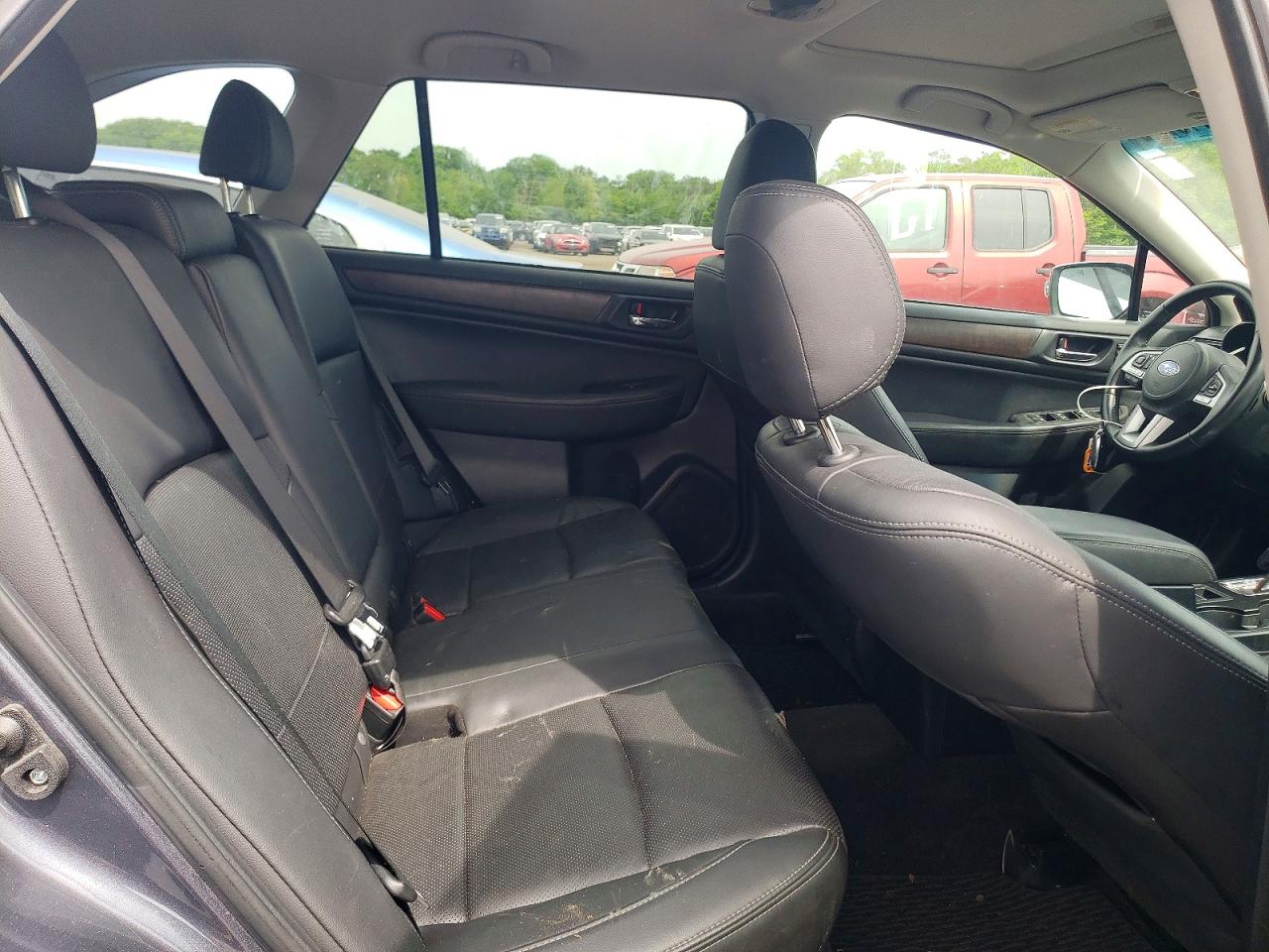 2015 Subaru Outback 2.5i Limited Серый vin: 4S4BSALC7F3224674