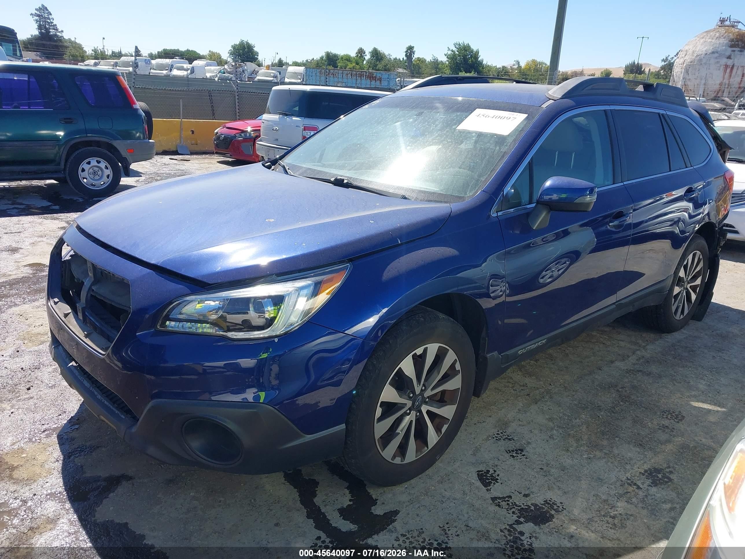 2015 Subaru Outback 2.5i Limited Blue vin: 4S4BSALC7F3324547
