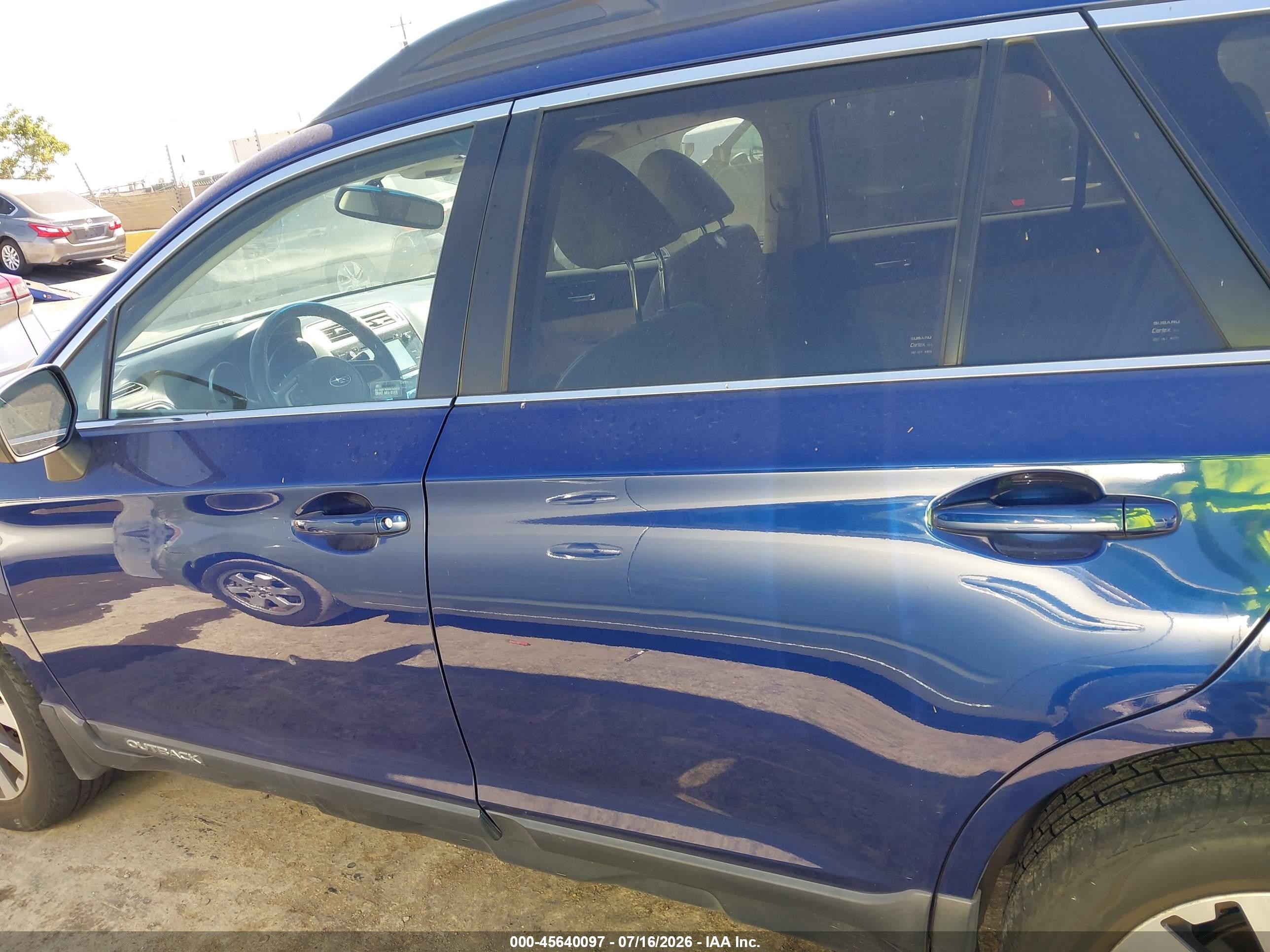 2015 Subaru Outback 2.5i Limited Blue vin: 4S4BSALC7F3324547