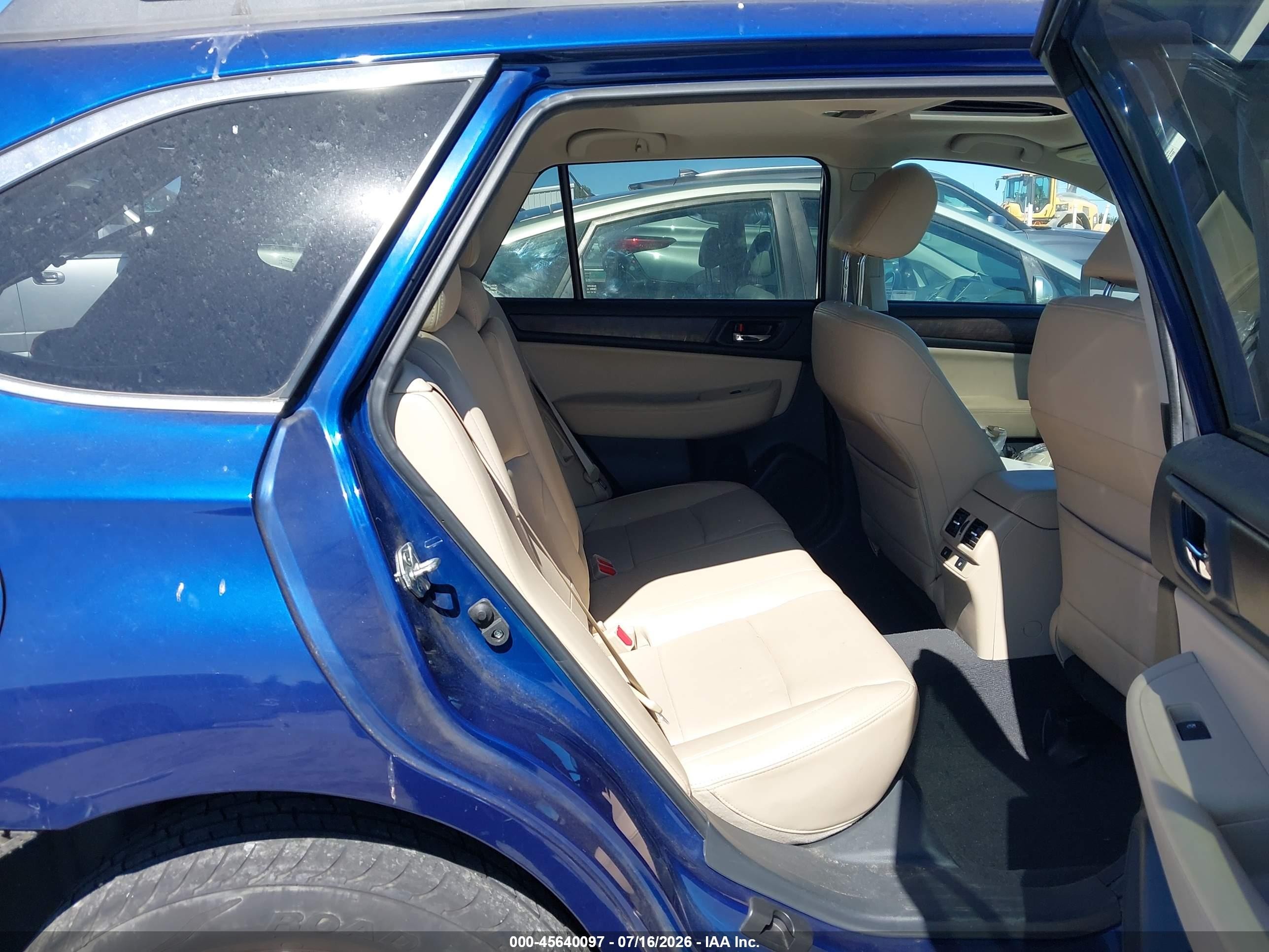 2015 Subaru Outback 2.5i Limited Blue vin: 4S4BSALC7F3324547