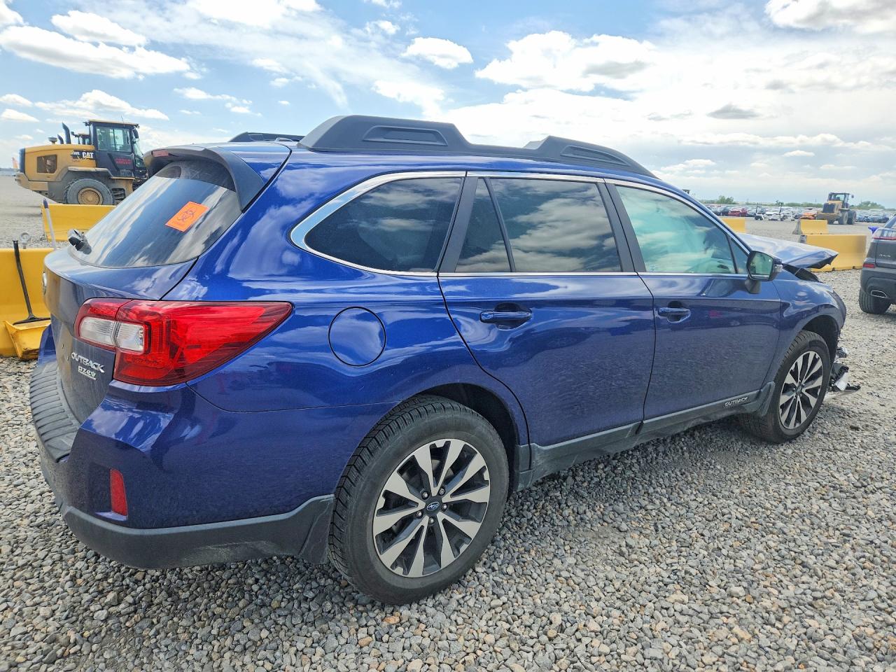 2015 Subaru Outback 2.5i Limited Blue vin: 4S4BSALC9F3205396