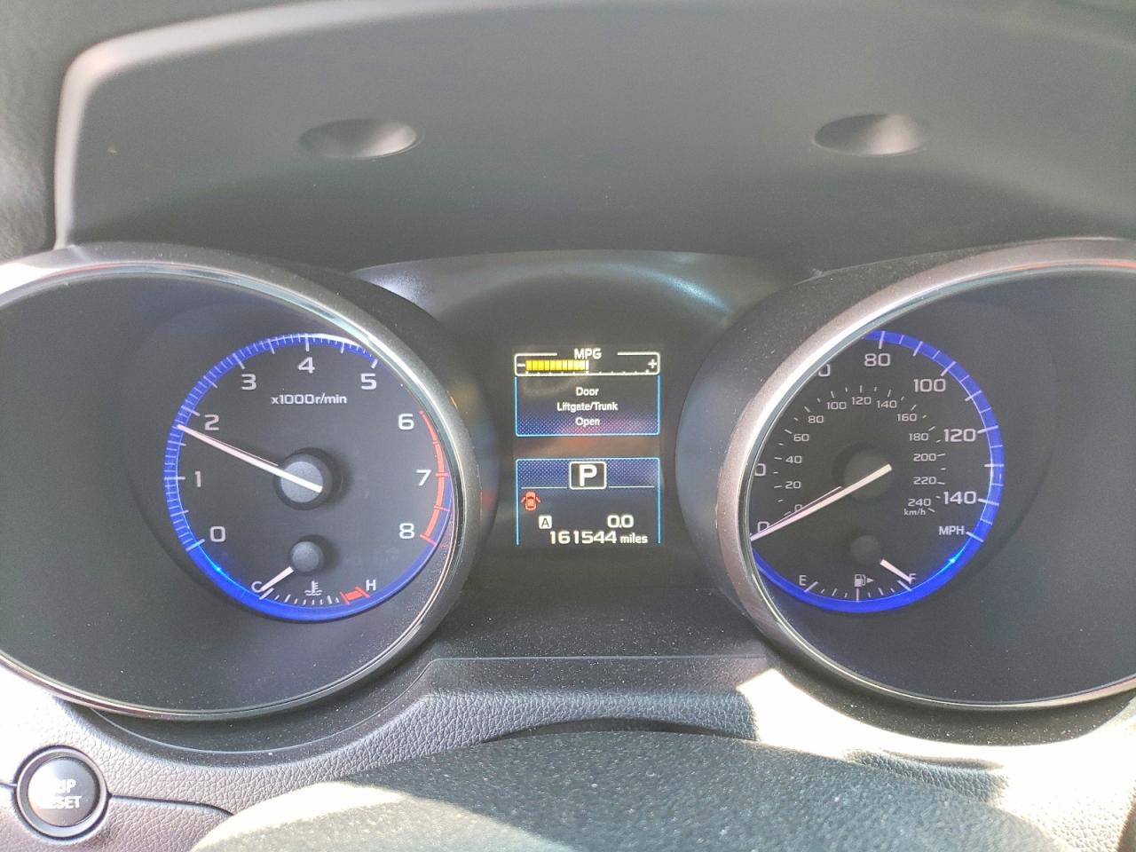 2015 Subaru Outback 2.5i Limited Белый vin: 4S4BSALC9F3216088