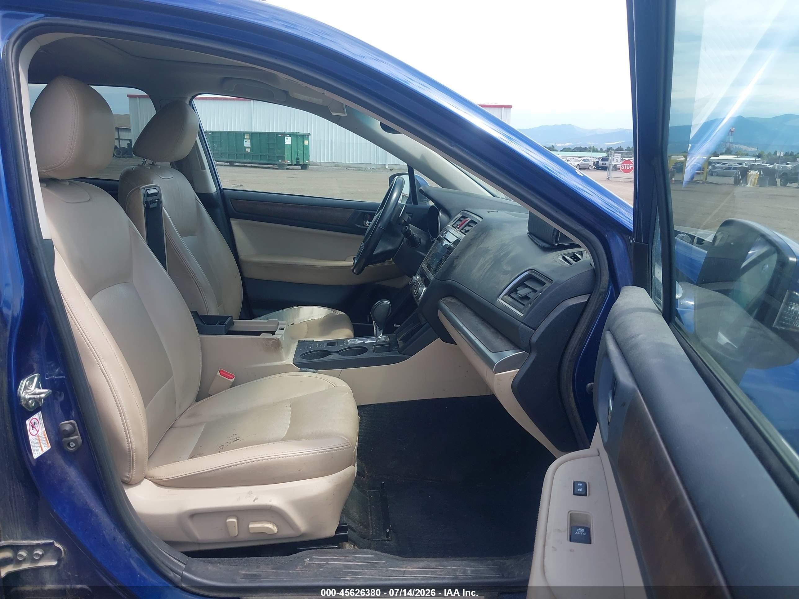 2015 Subaru Outback 2.5i Limited Blue vin: 4S4BSALCXF3217301