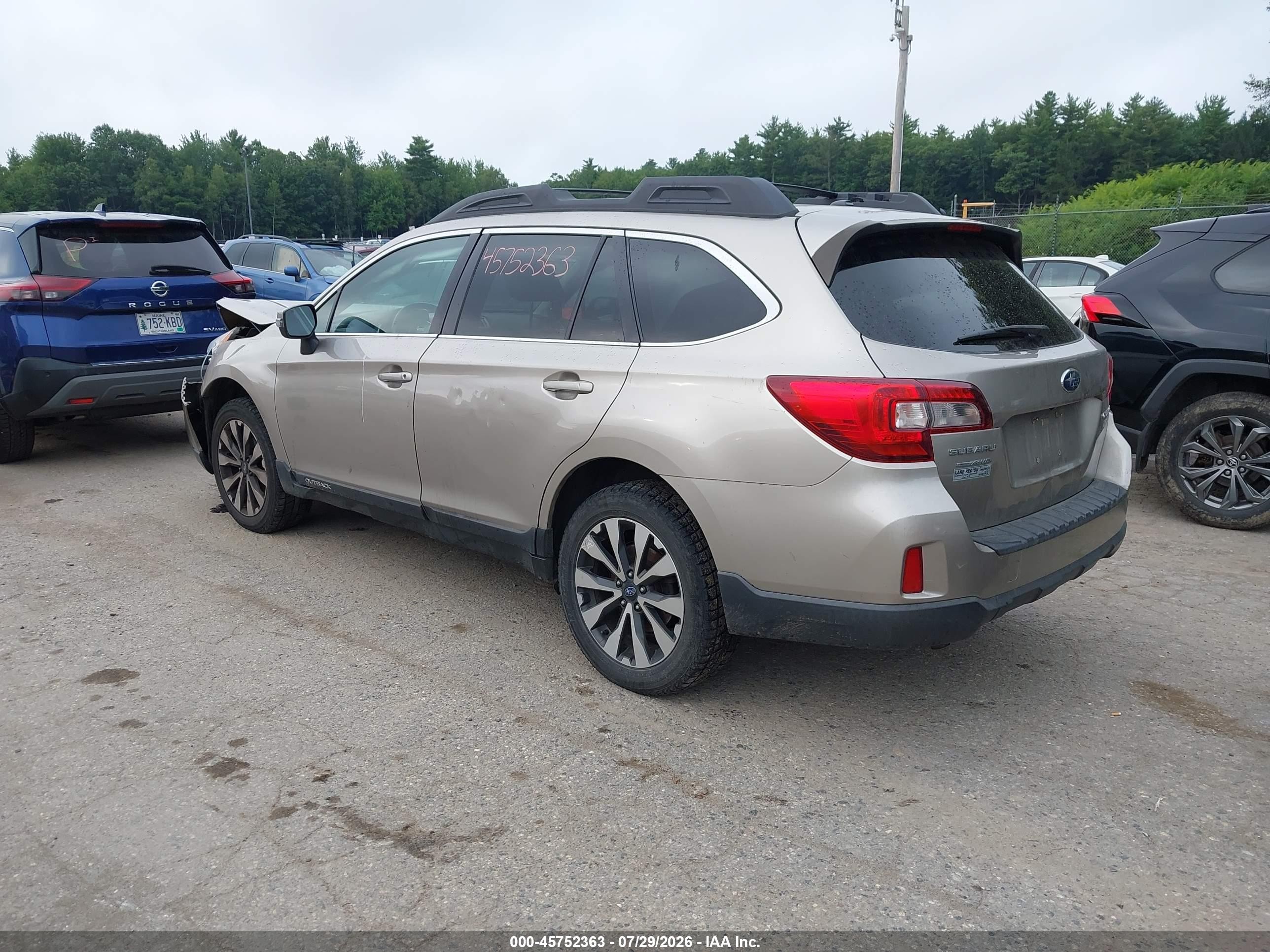 2015 Subaru Outback 2.5i Limited Tan vin: 4S4BSALCXF3219632