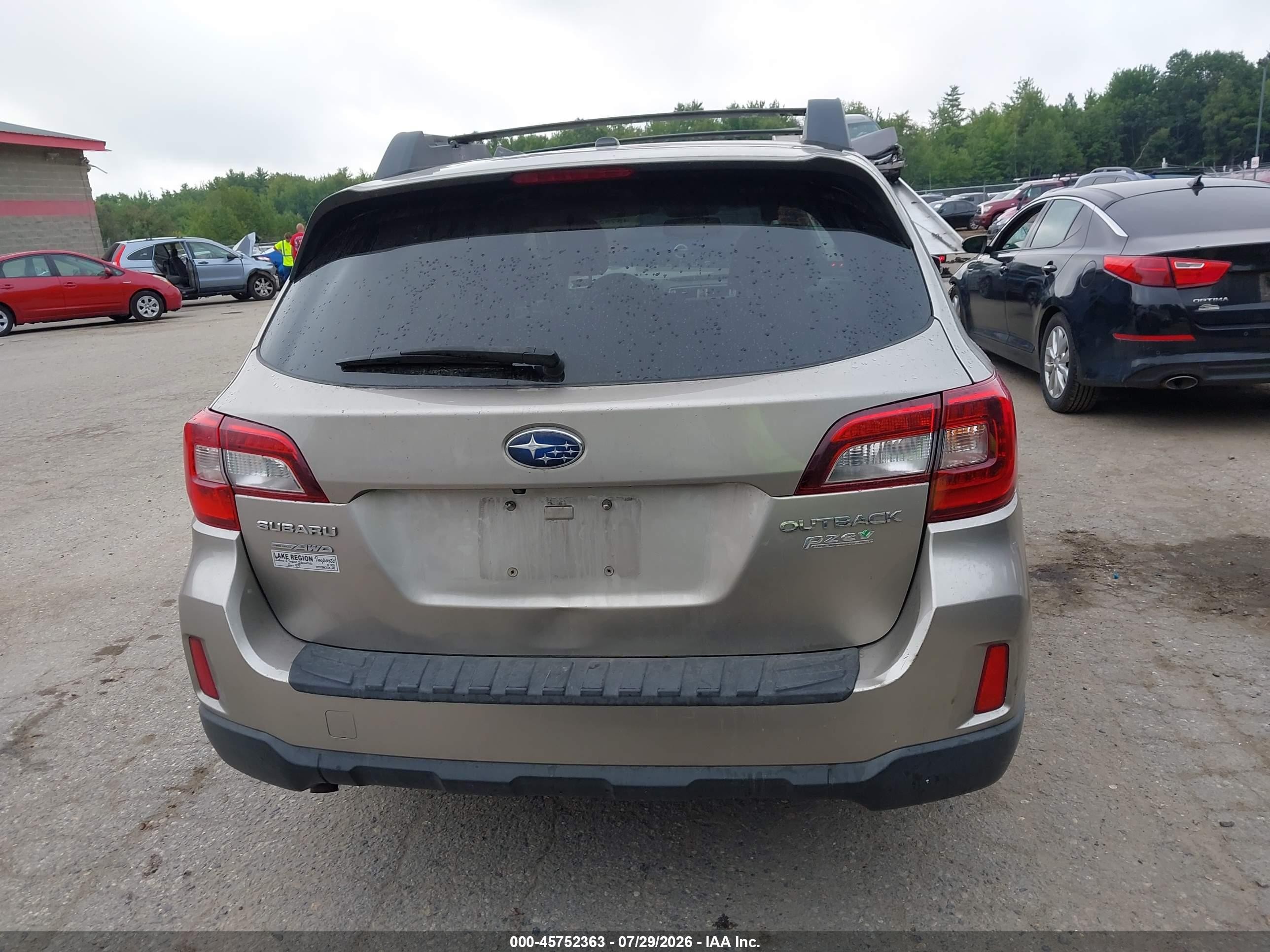 2015 Subaru Outback 2.5i Limited Tan vin: 4S4BSALCXF3219632
