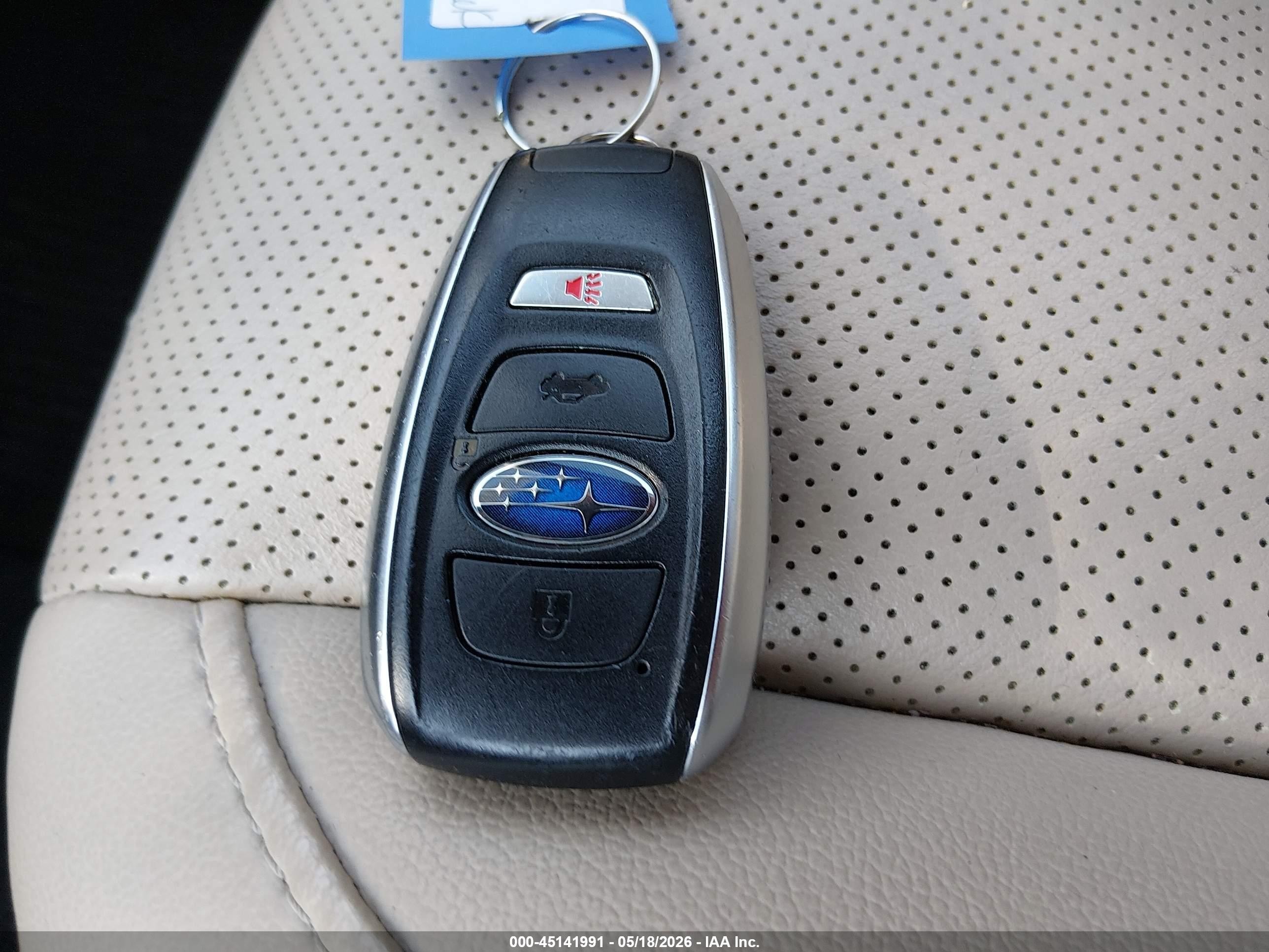 2015 Subaru Outback 2.5i Limited Blue vin: 4S4BSALCXF3221543