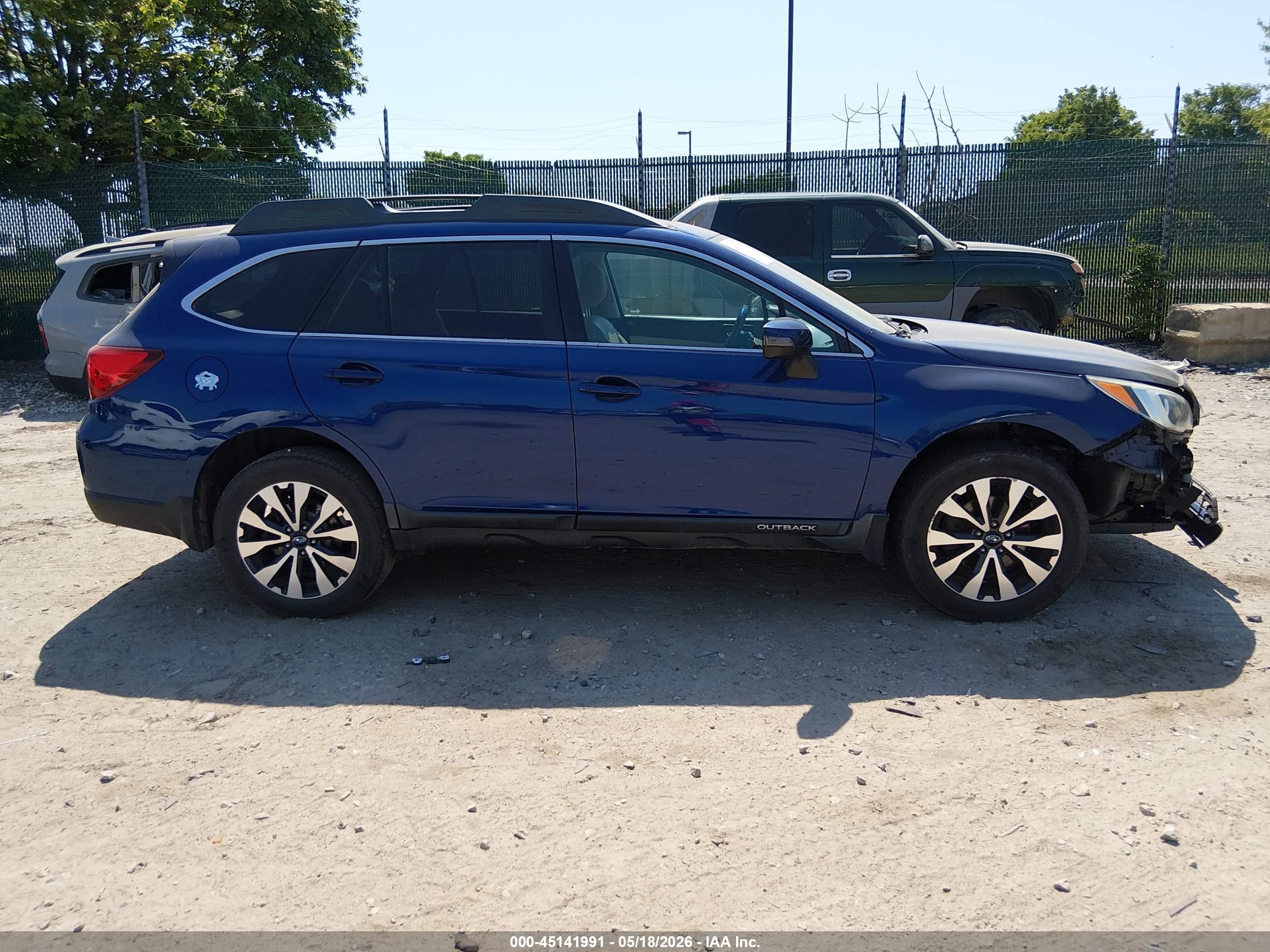 2015 Subaru Outback 2.5i Limited Blue vin: 4S4BSALCXF3221543