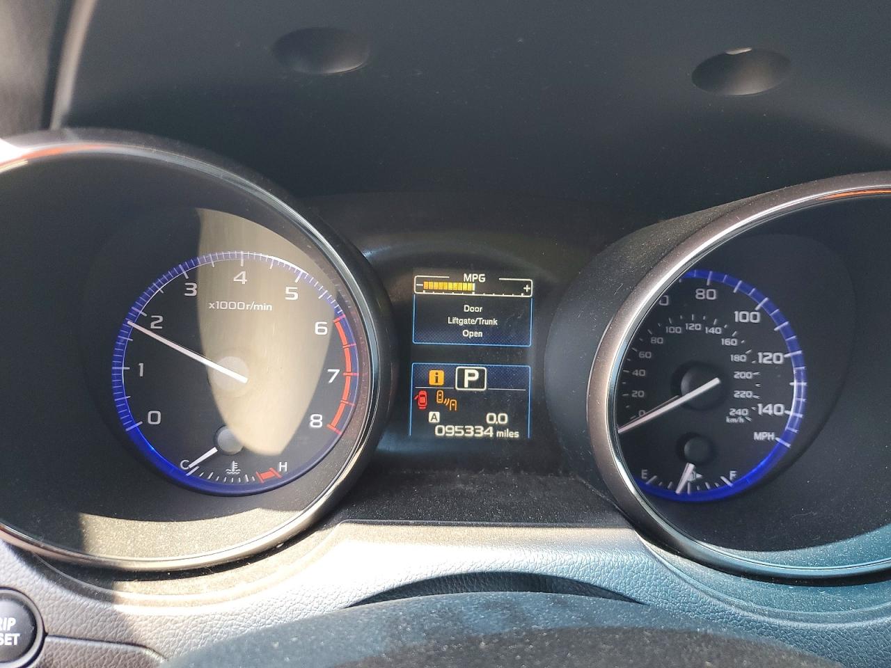 2015 Subaru Outback 2.5i Limited Silver vin: 4S4BSALCXF3284528