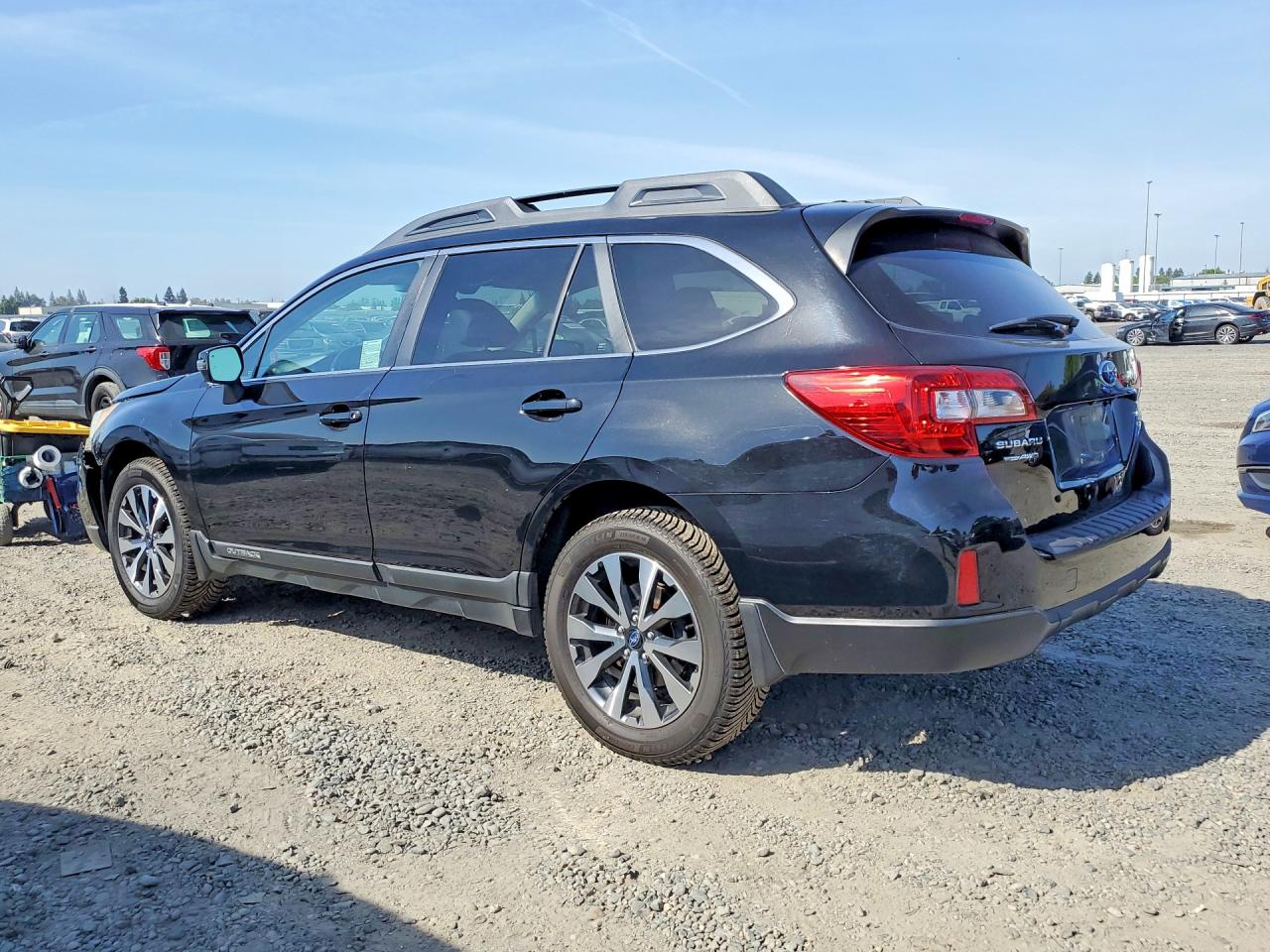 2015 Subaru Outback 2.5i Limited Black vin: 4S4BSANC0F3280484