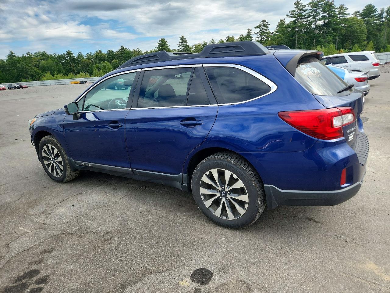 2015 Subaru Outback 2.5i Limited Blue vin: 4S4BSANC0F3285975