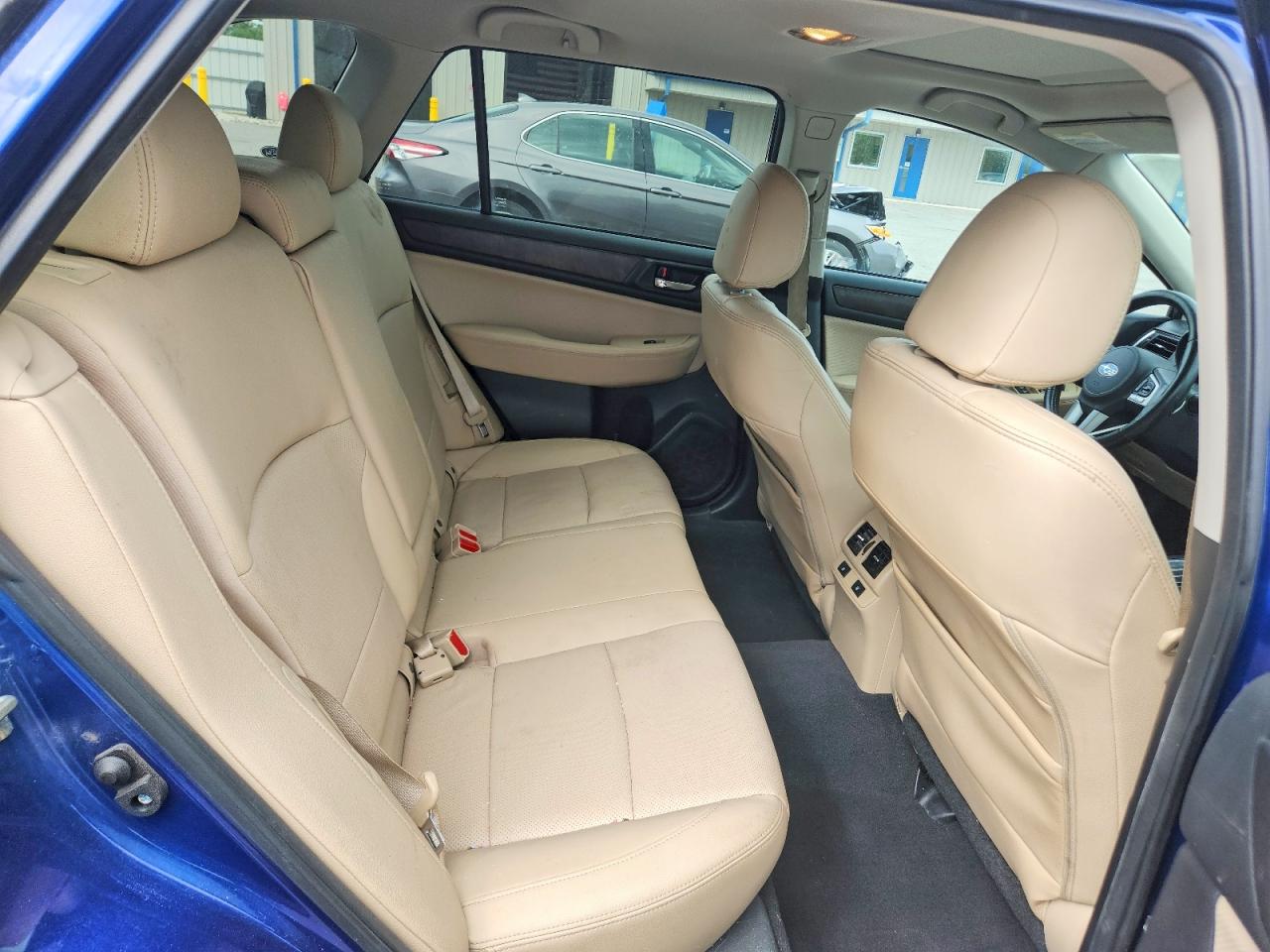 2015 Subaru Outback 2.5i Limited Blue vin: 4S4BSANC0F3285975