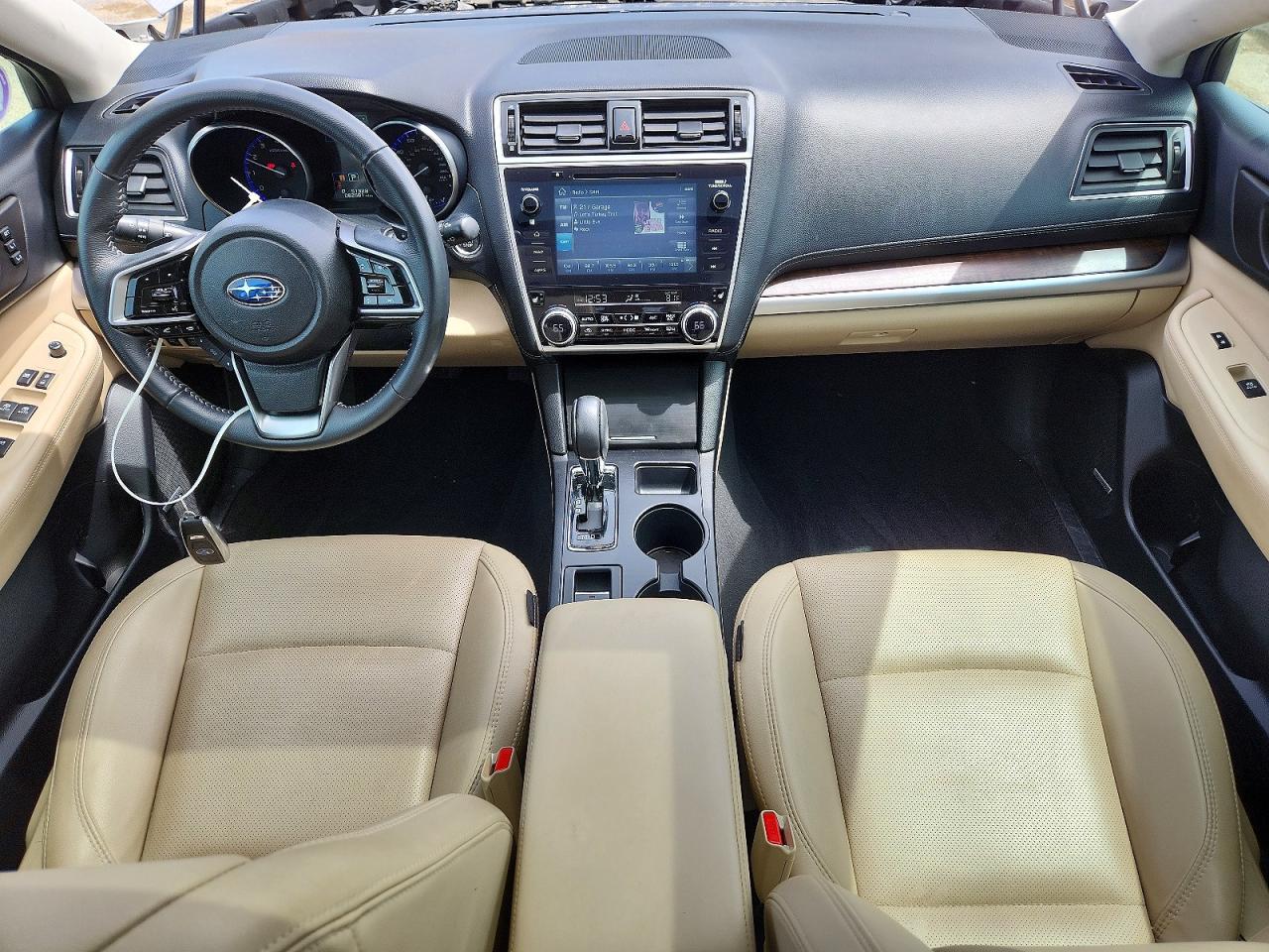 2018 Subaru Outback 2.5i Limited Beige vin: 4S4BSANC0J3311936
