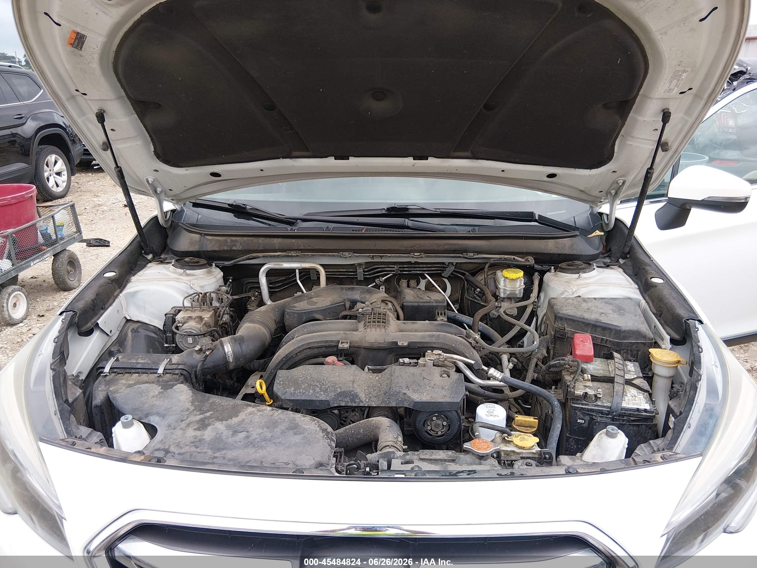 2018 Subaru Outback 2.5i Limited White vin: 4S4BSANC0J3383350