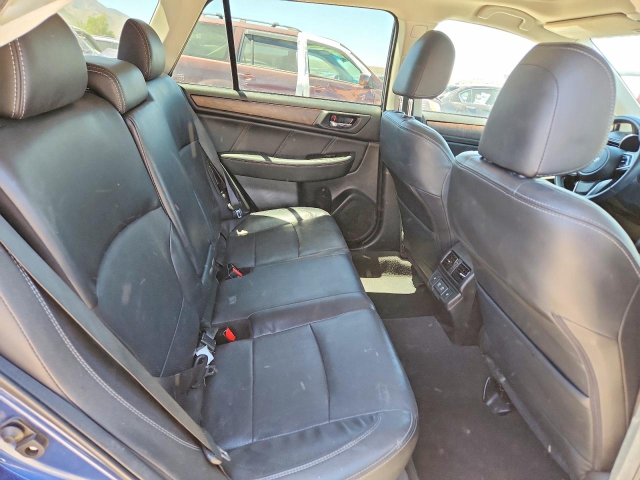 2019 Subaru Outback 2.5i Limited Blue vin: 4S4BSANC0K3355985