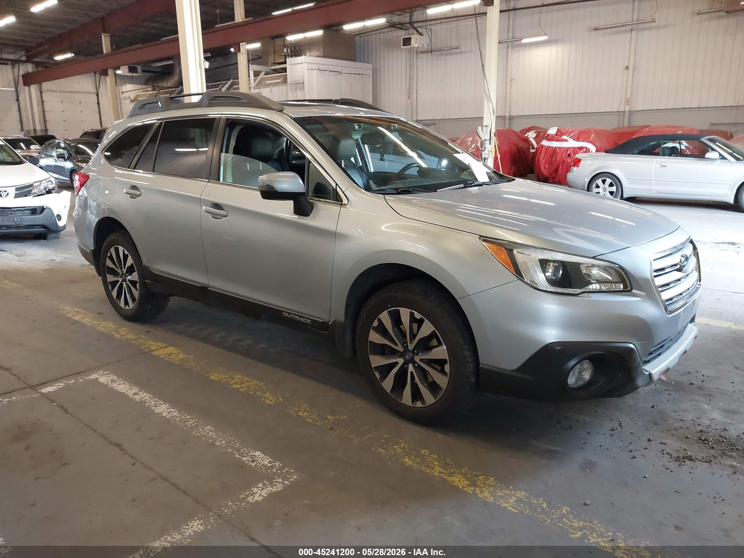 2015 Subaru Outback 2.5i Limited Gray vin: 4S4BSANC1F3290599
