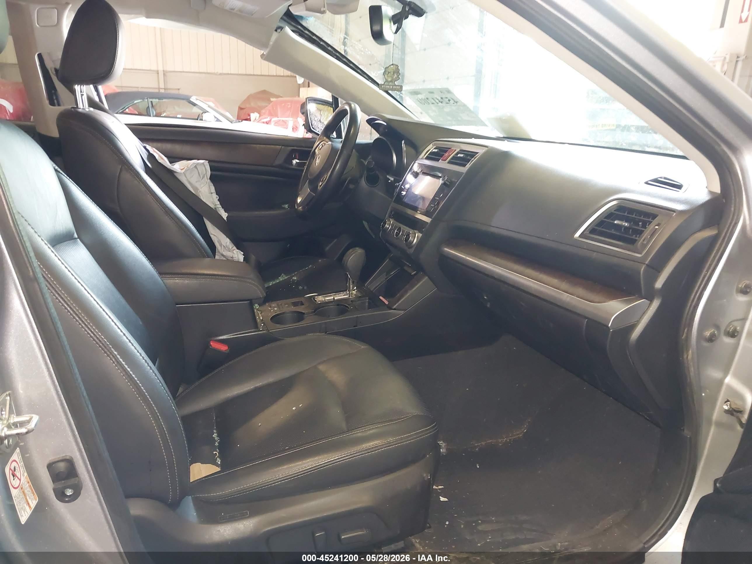 2015 Subaru Outback 2.5i Limited Gray vin: 4S4BSANC1F3290599