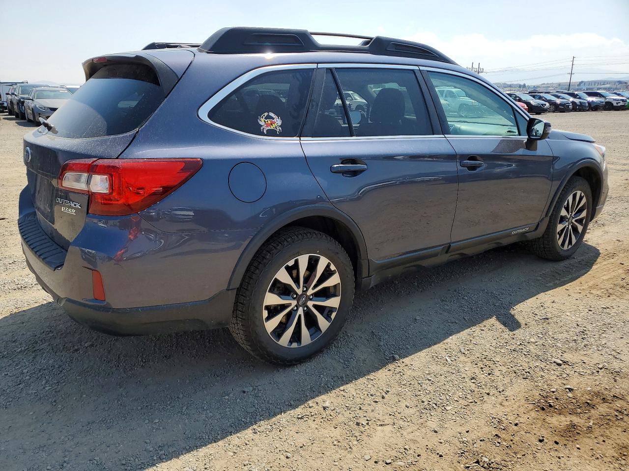 2015 Subaru Outback 2.5i Limited Blue vin: 4S4BSANC1F3329367