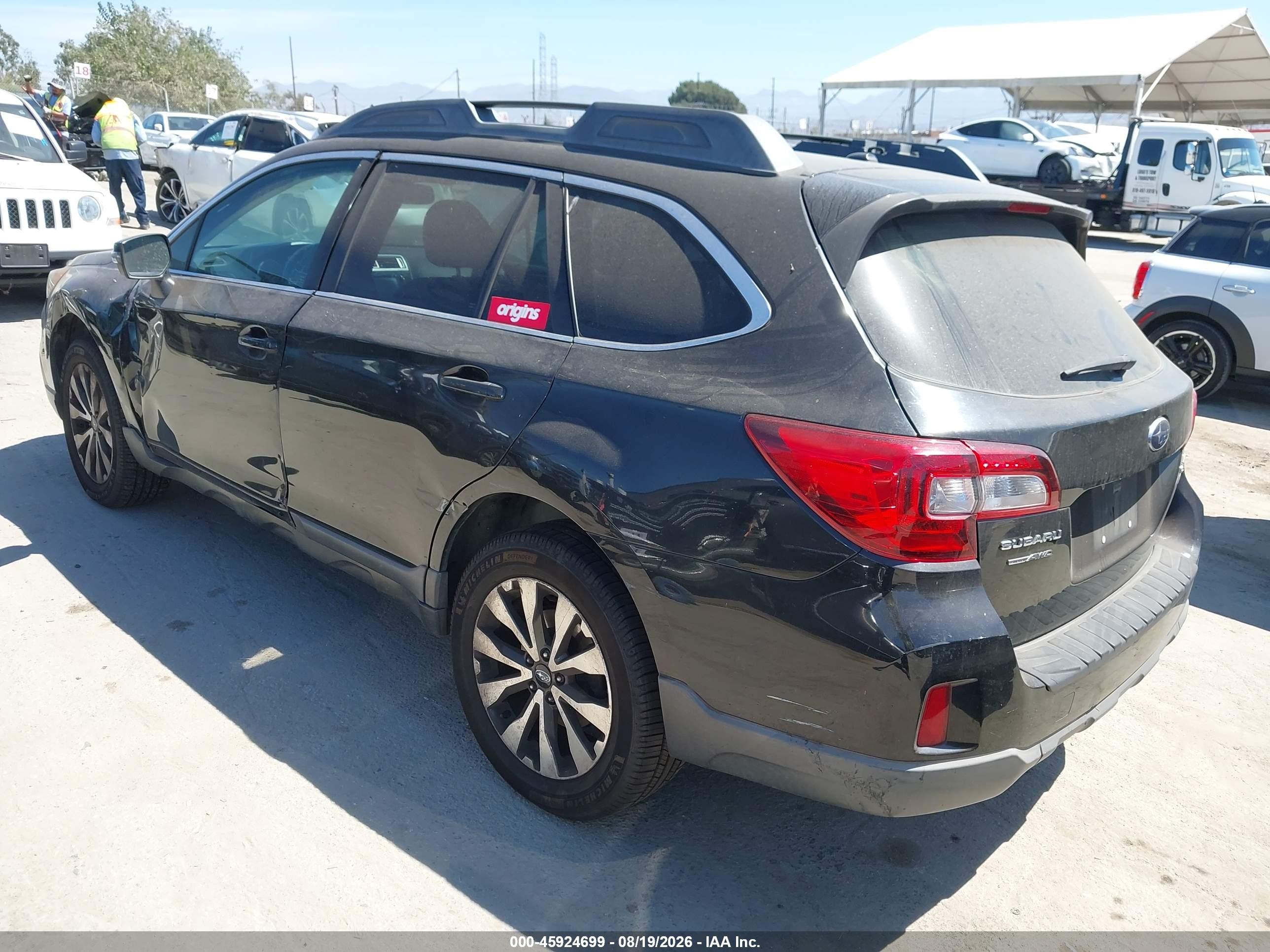 2015 Subaru Outback 2.5i Limited Black vin: 4S4BSANC1F3357881