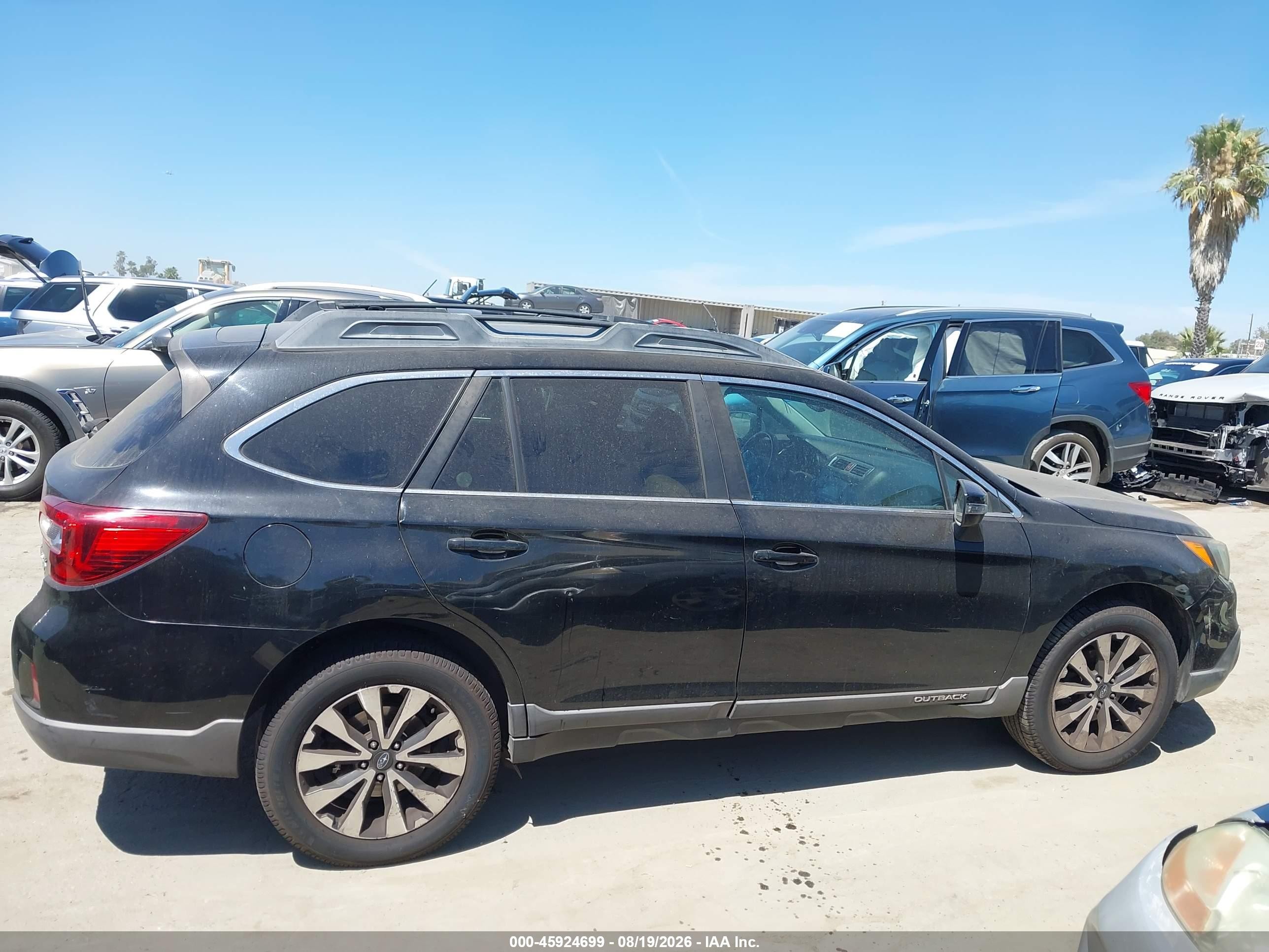 2015 Subaru Outback 2.5i Limited Black vin: 4S4BSANC1F3357881
