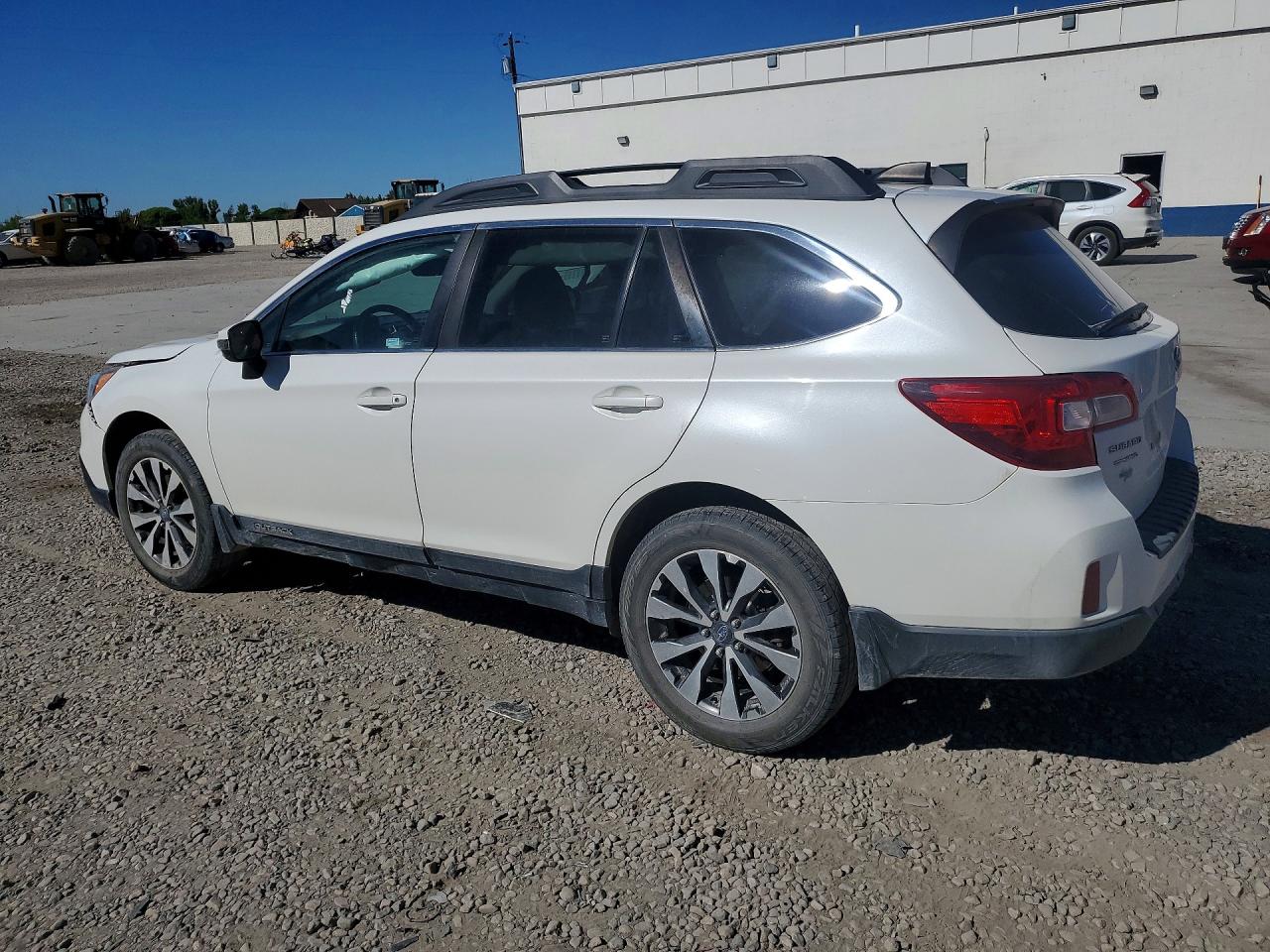 2017 Subaru Outback 2.5i Limited White vin: 4S4BSANC1H3270081