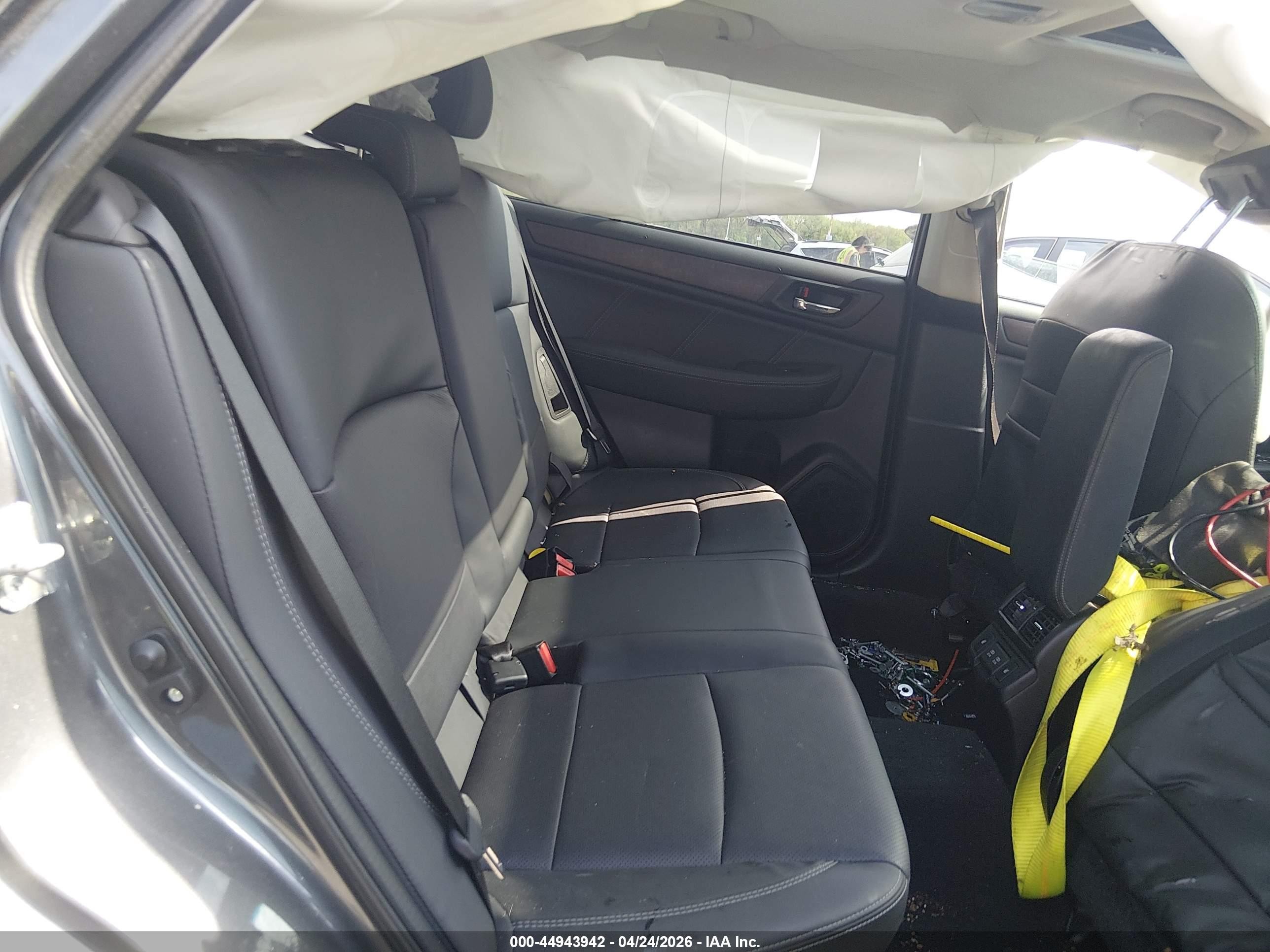 2019 Subaru Outback 2.5i Limited Gray vin: 4S4BSANC1K3202158