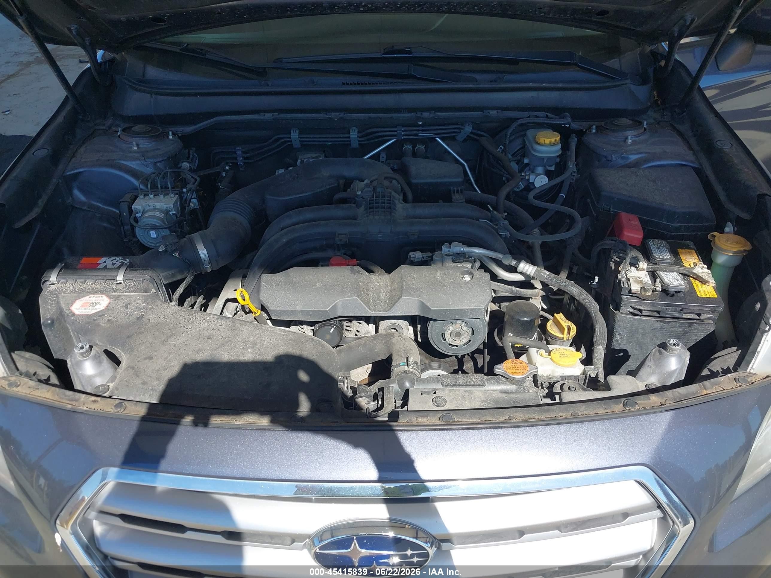 2015 Subaru Outback 2.5i Limited Gray vin: 4S4BSANC2F3291339