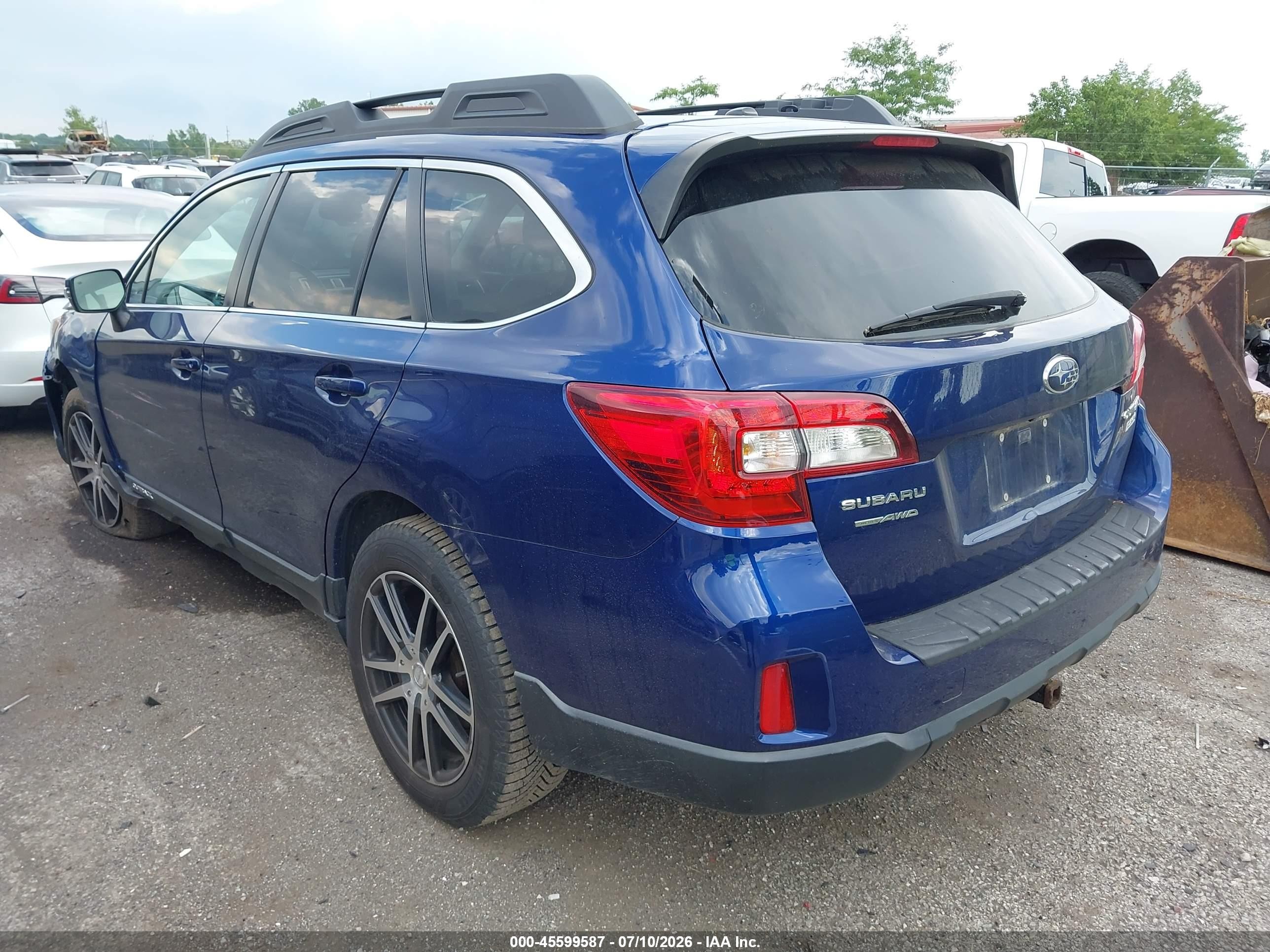 2015 Subaru Outback 2.5i Limited Синий vin: 4S4BSANC2F3315963
