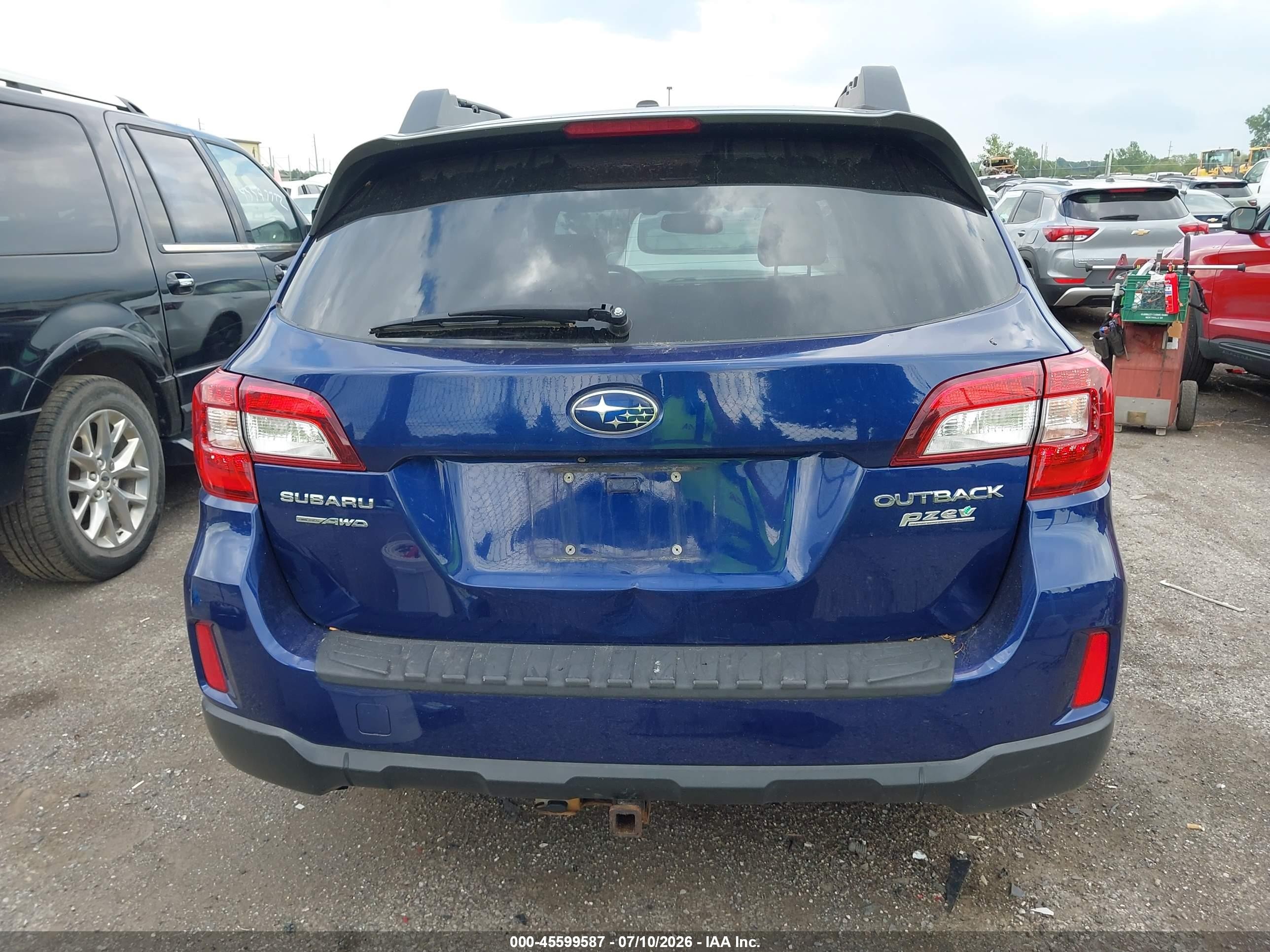 2015 Subaru Outback 2.5i Limited Синий vin: 4S4BSANC2F3315963