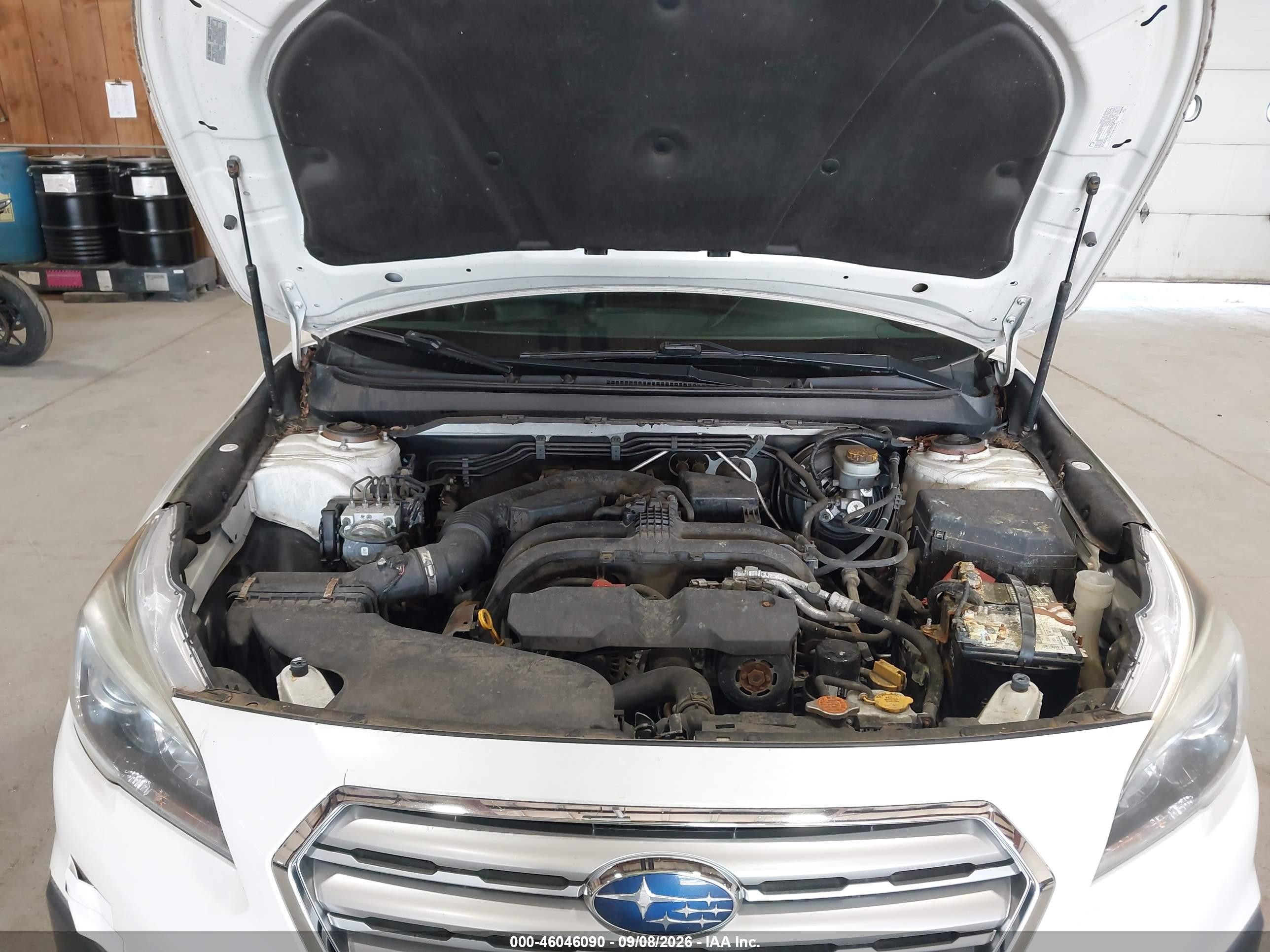 2015 Subaru Outback 2.5i Limited Белый vin: 4S4BSANC2F3336165