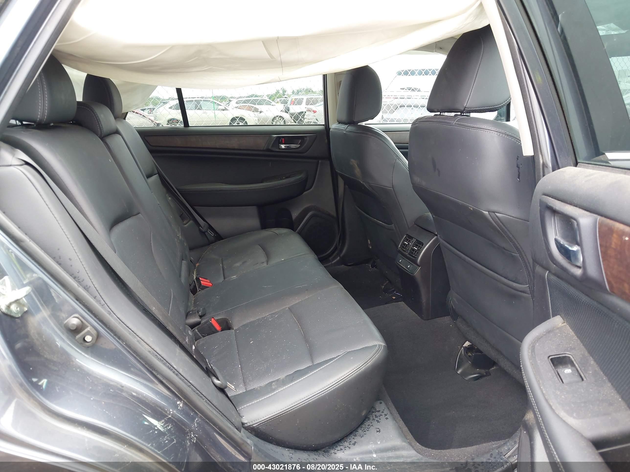 2017 Subaru Outback 2.5i Limited Blue vin: 4S4BSANC2H3288864
