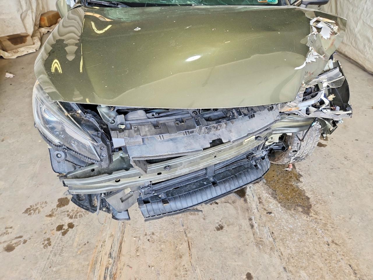 2018 Subaru Outback 2.5i Limited Green vin: 4S4BSANC2J3330598