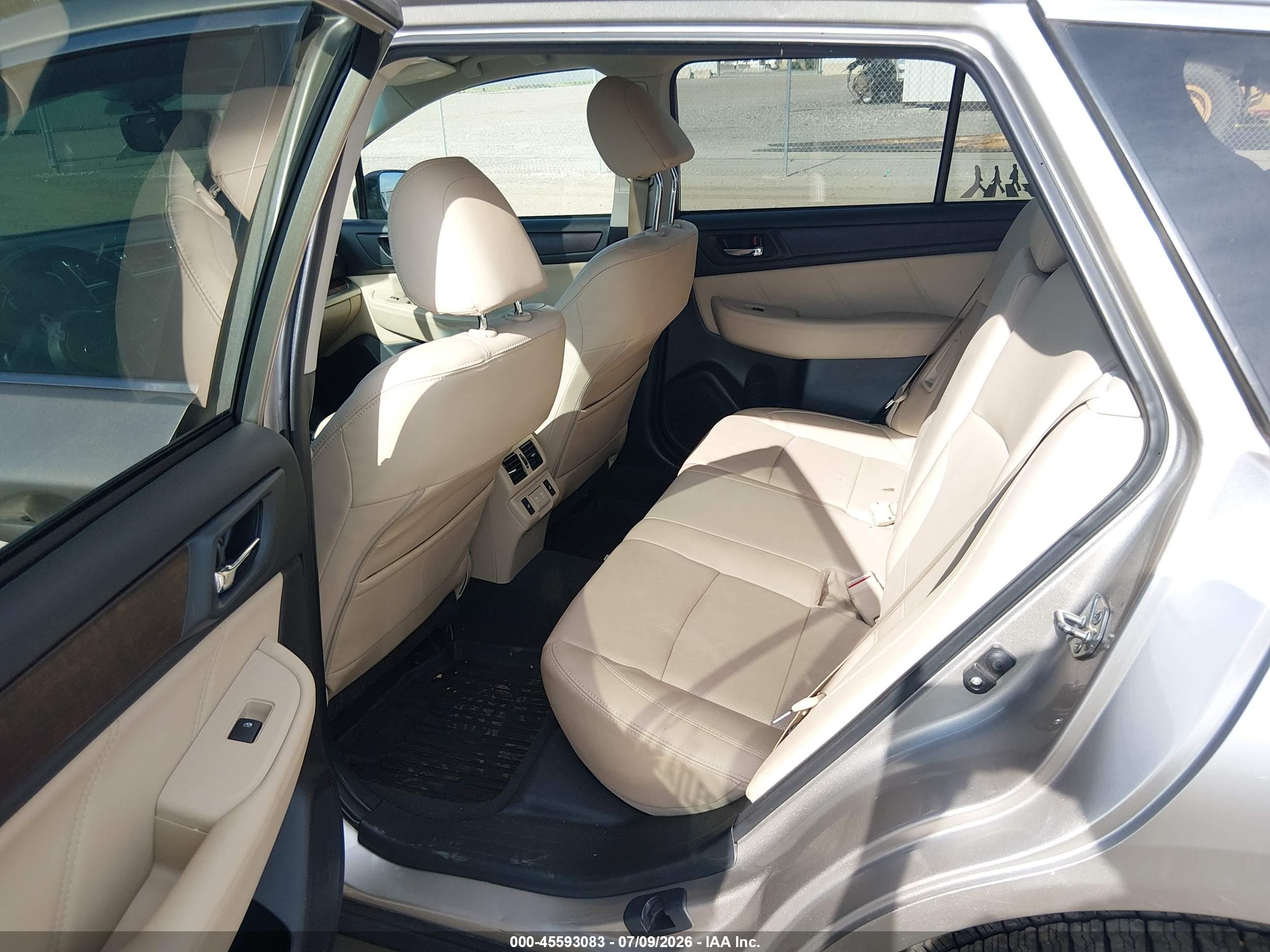 2019 Subaru Outback 2.5i Limited Gray vin: 4S4BSANC2K3245228