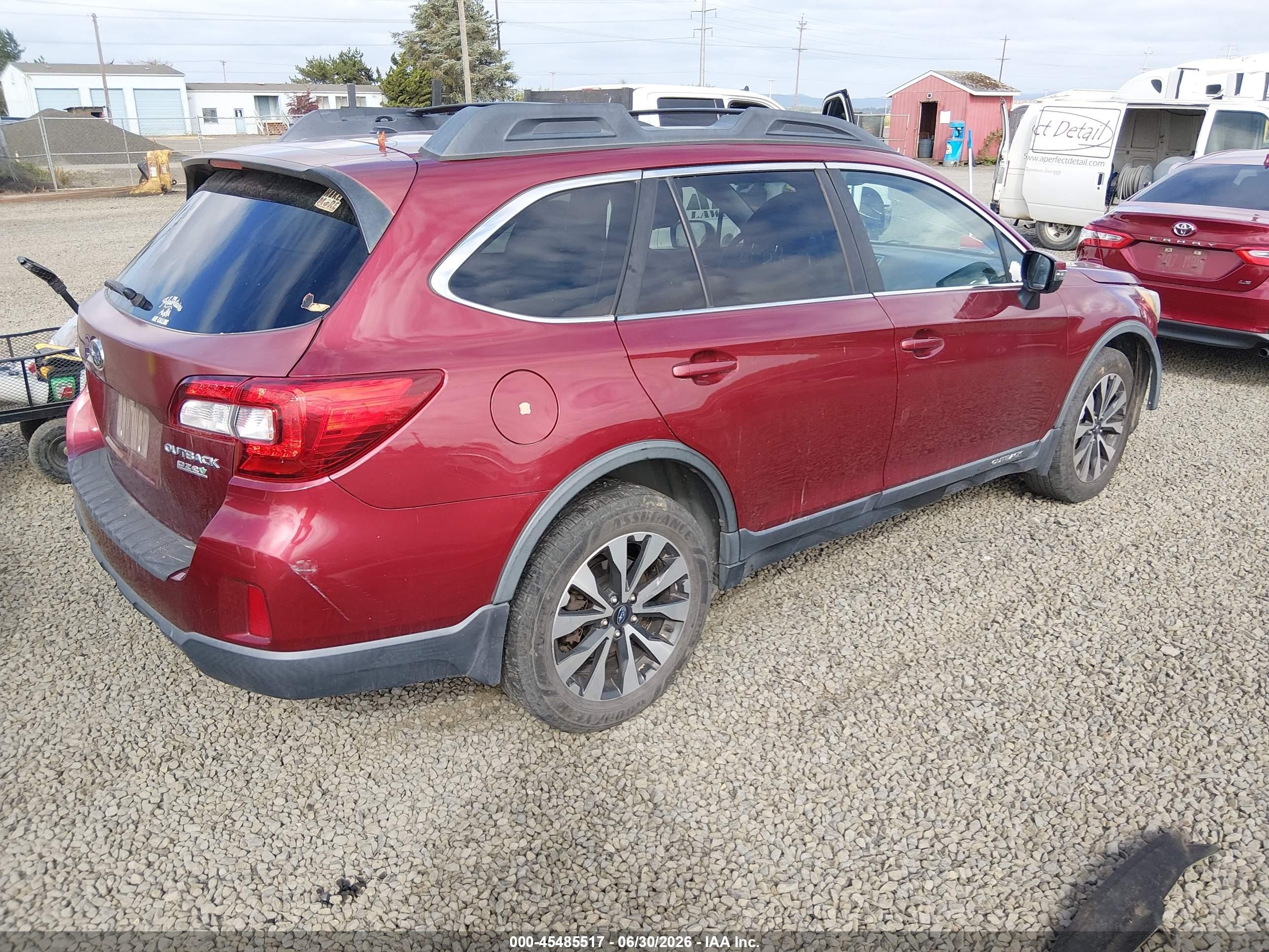 2015 Subaru Outback 2.5i Limited Red vin: 4S4BSANC3F3285971