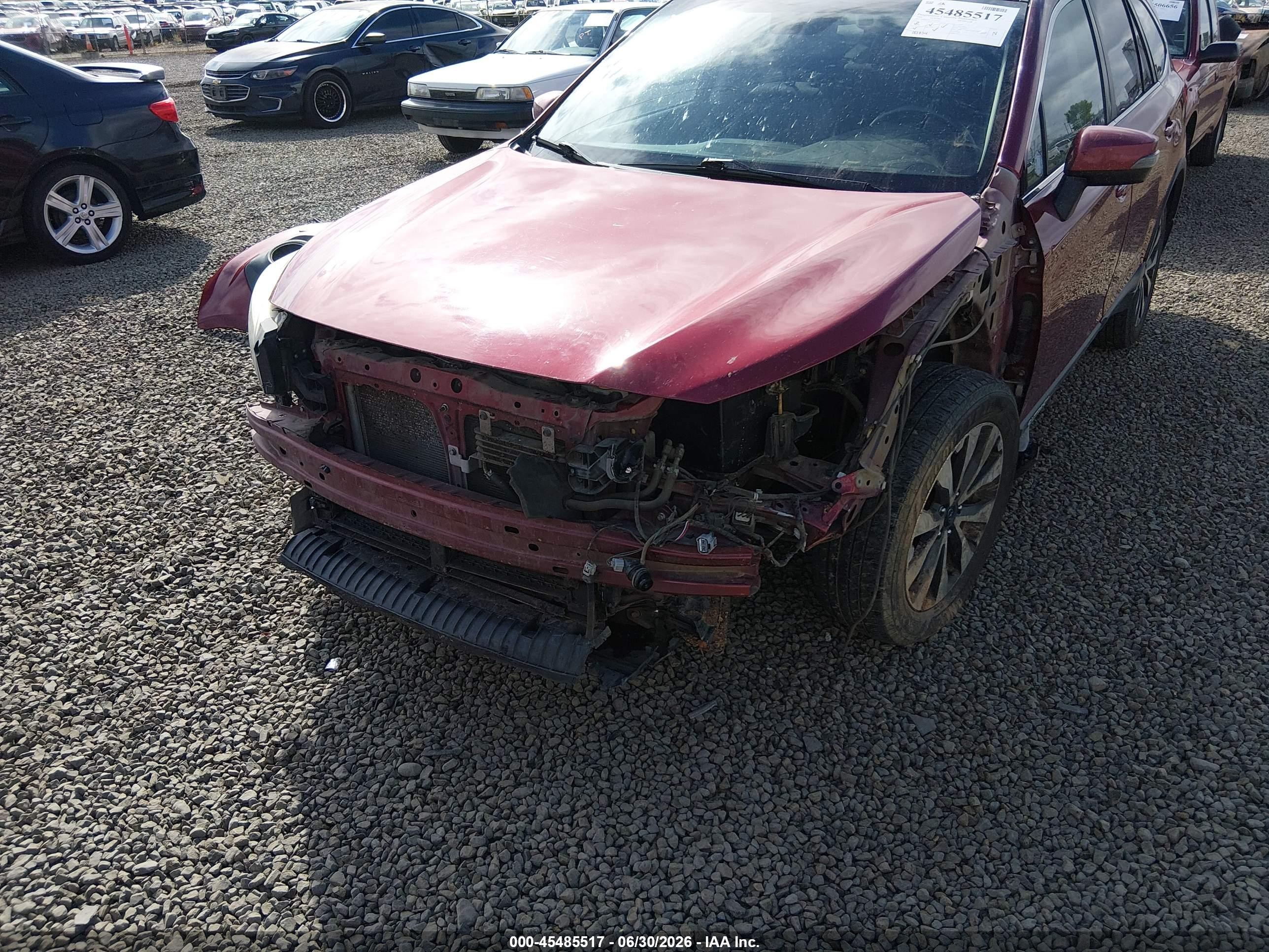 2015 Subaru Outback 2.5i Limited Red vin: 4S4BSANC3F3285971